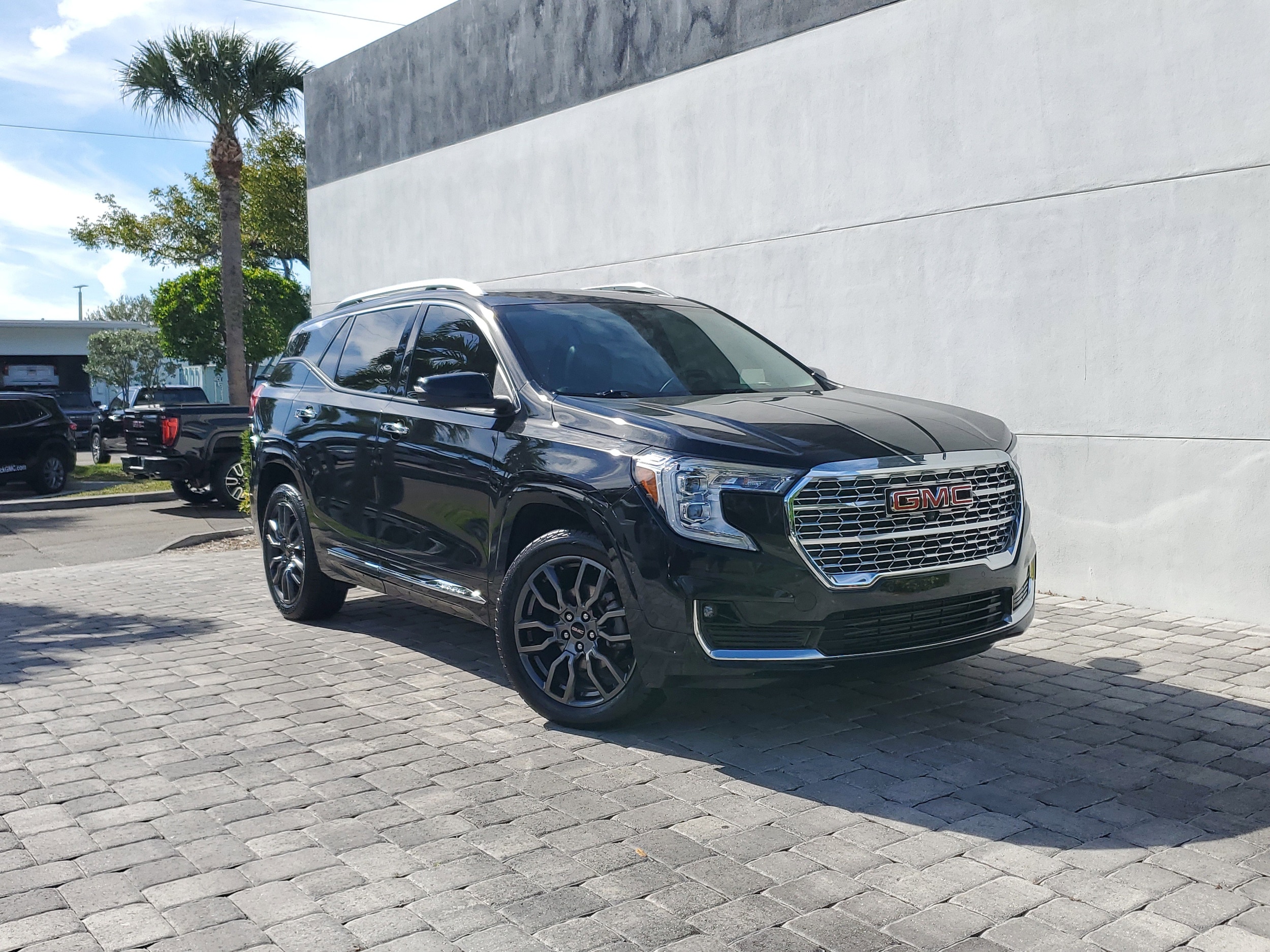 2022 GMC Terrain Denali's photo