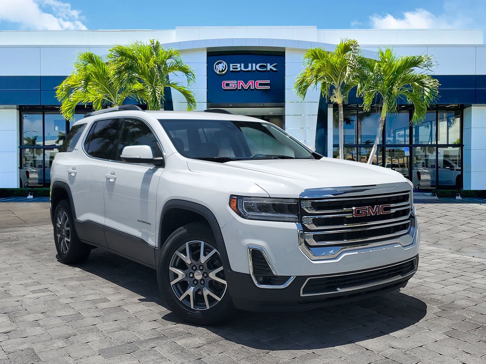 2023 GMC Acadia SLT FWD's photo