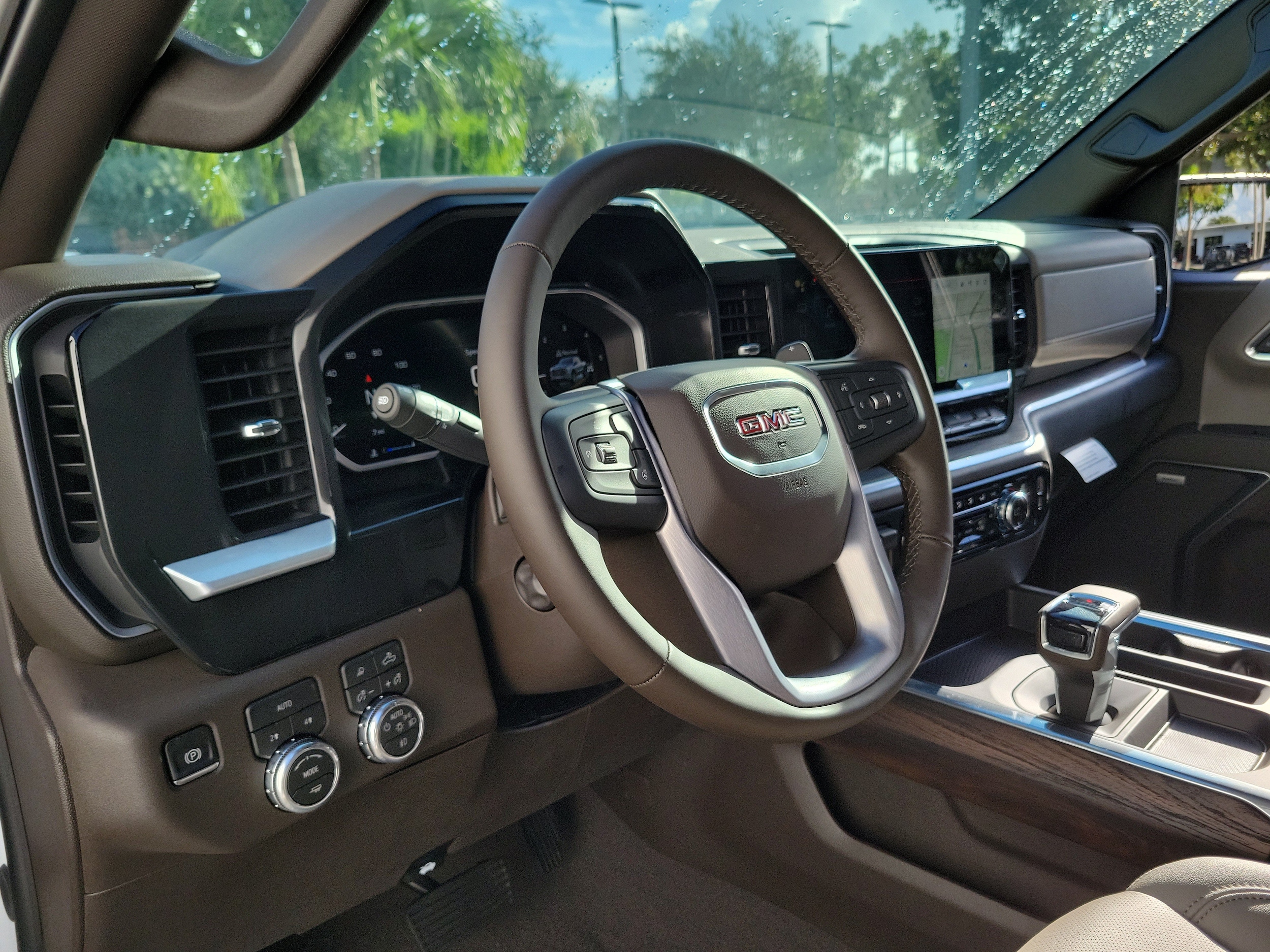 2026 GMC Sierra 1500 SLT - Photo 20