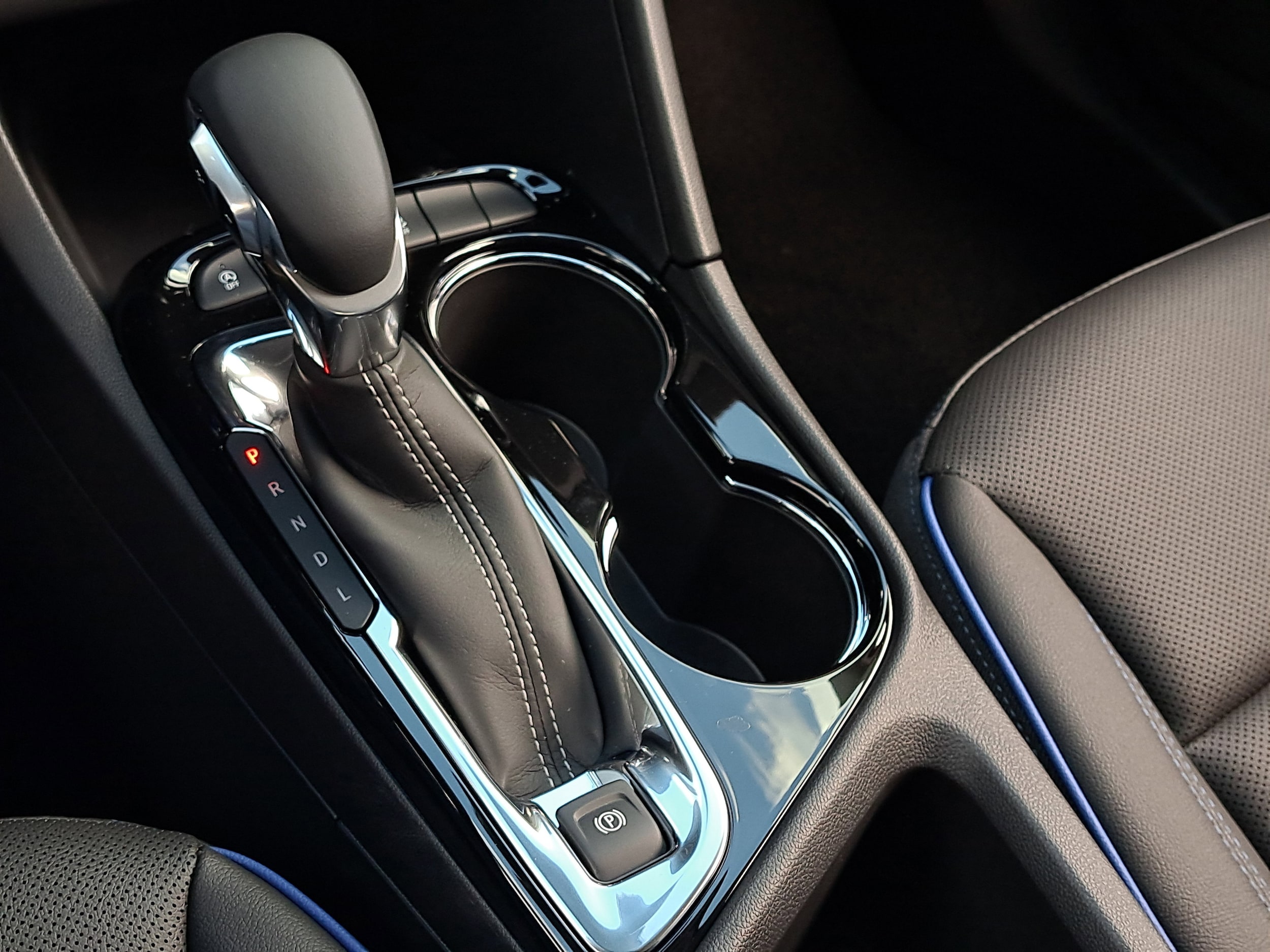2026 Buick Encore GX Sport Touring - Photo 31