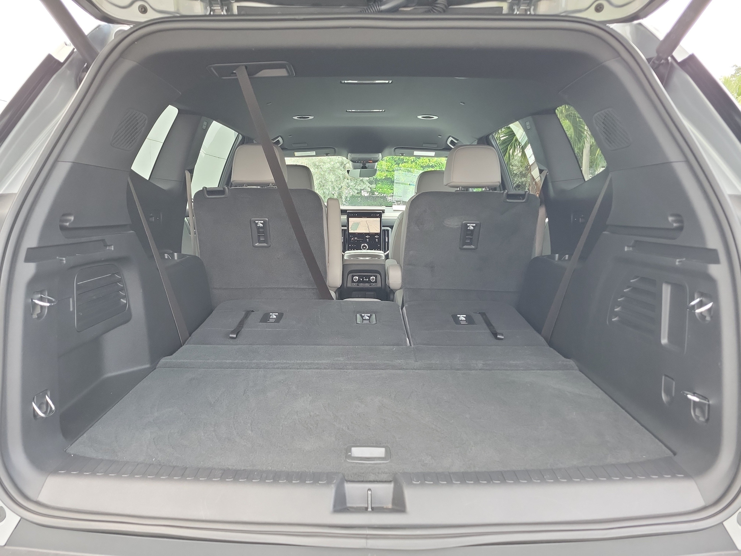 2026 GMC Acadia Elevation - Photo 9