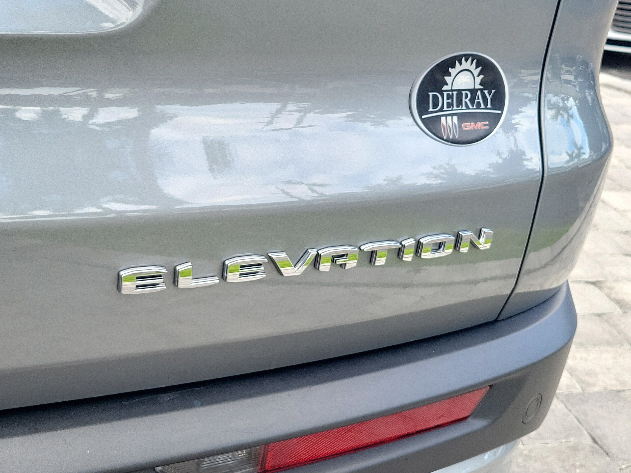 2026 GMC Acadia Elevation - Photo 8