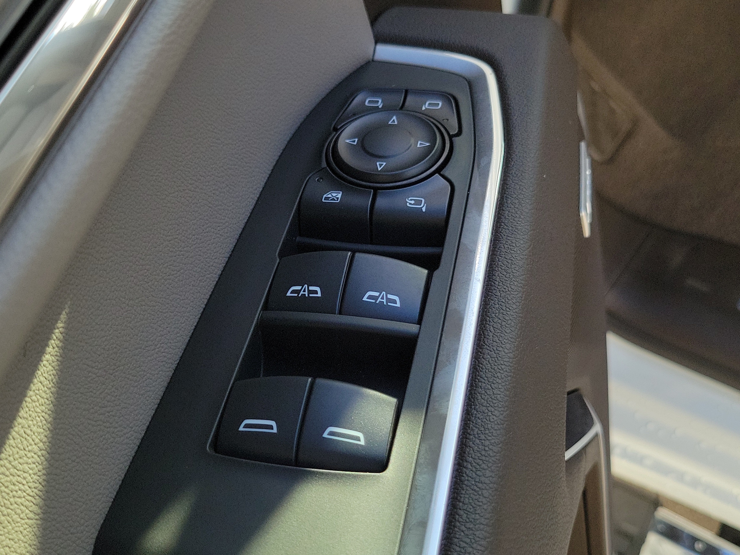 2026 GMC Sierra 1500 SLT - Photo 19