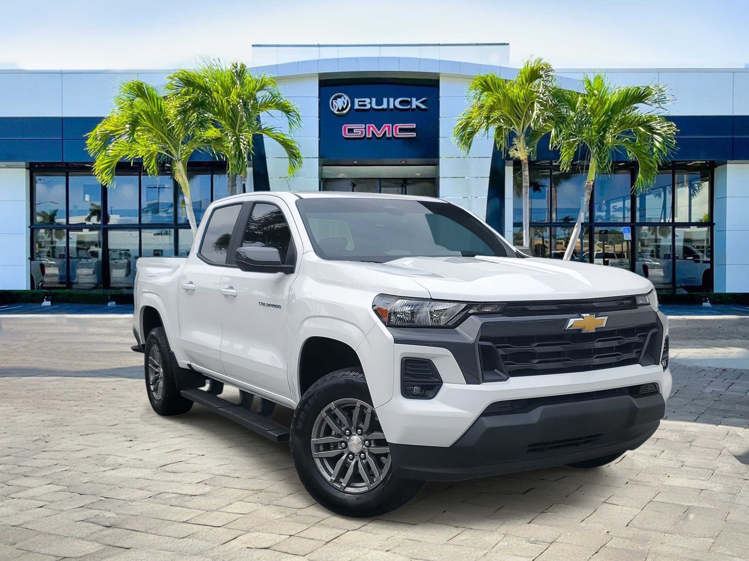 2024 Chevrolet Colorado LT's photo