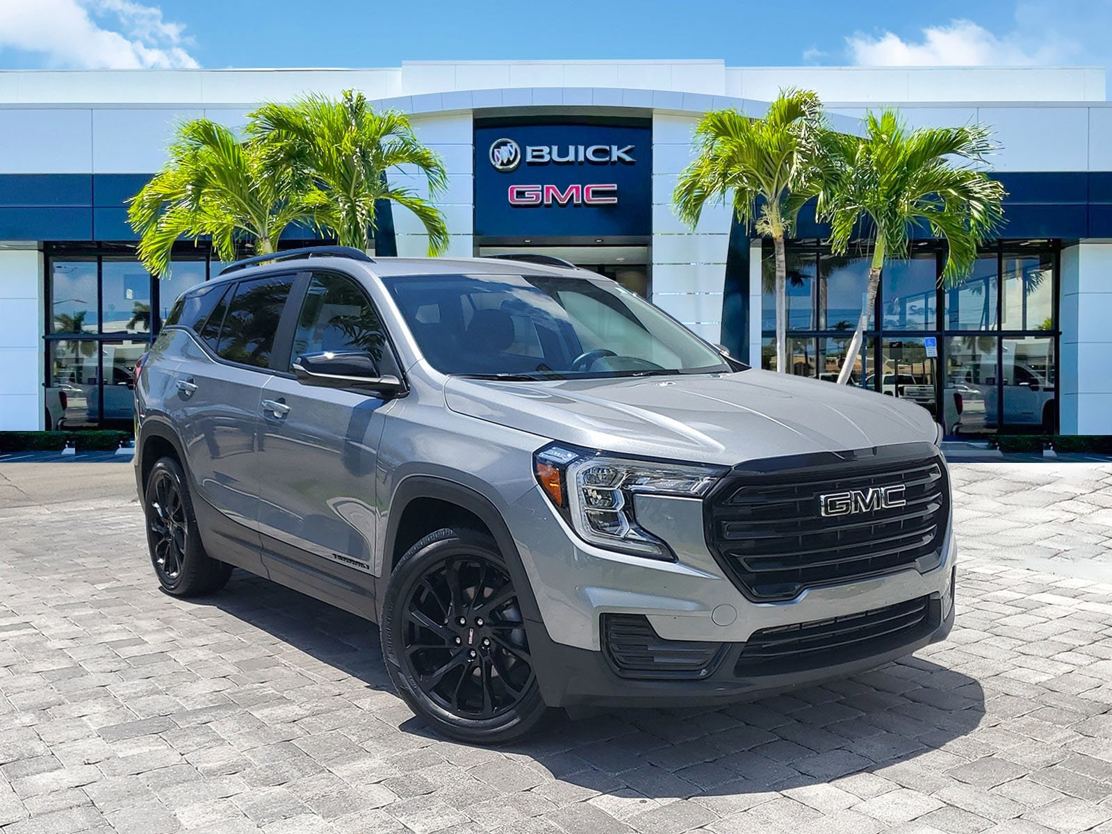 2023 GMC Terrain SLE FWD's photo