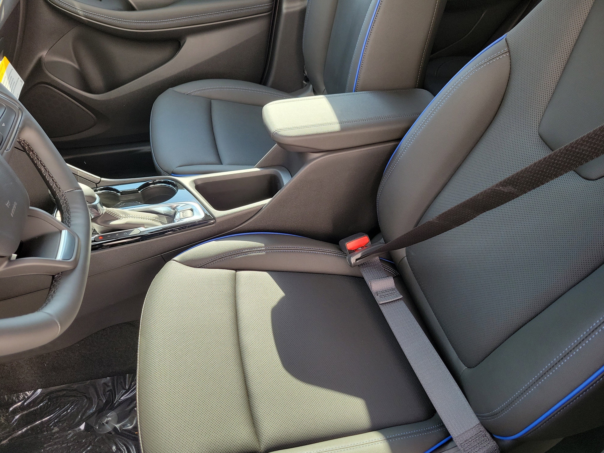 2026 Buick Encore GX Sport Touring - Photo 22