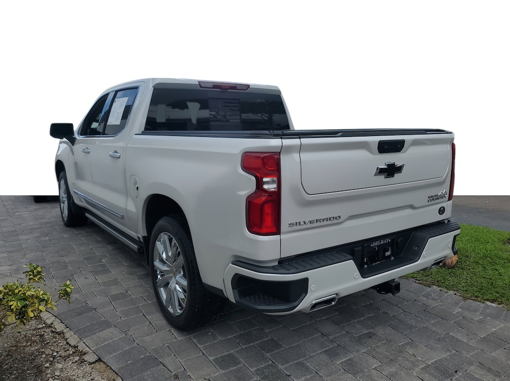 Used 2025 Chevrolet Silverado 1500 High Country Truck Crew Cab