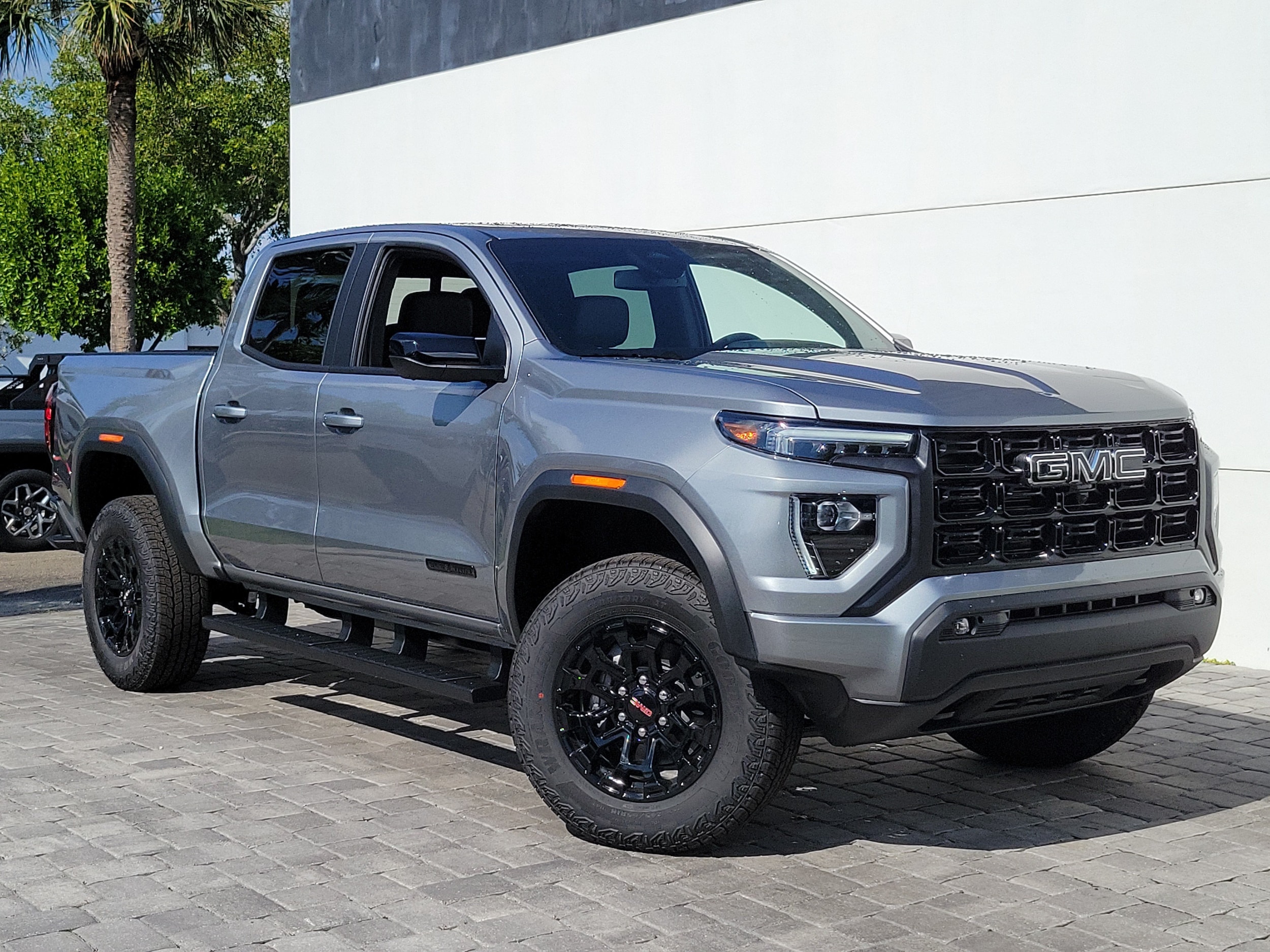 2026 GMC Canyon Elevation - Photo 1