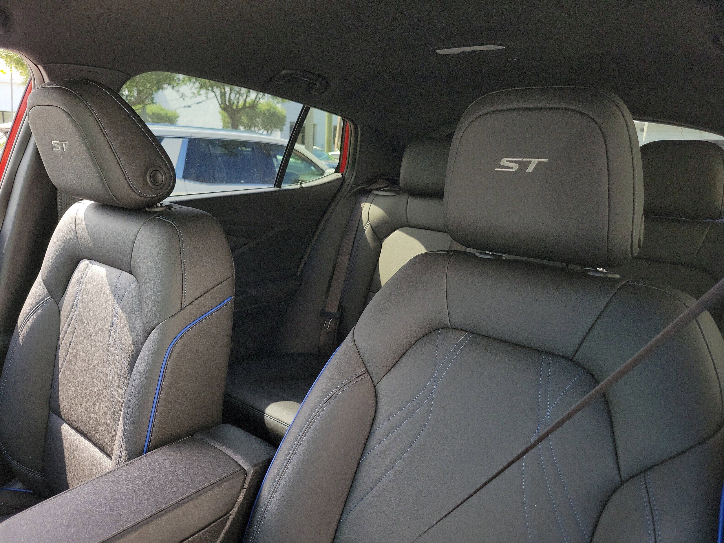 2026 Buick Envista Sport Touring - Photo 21