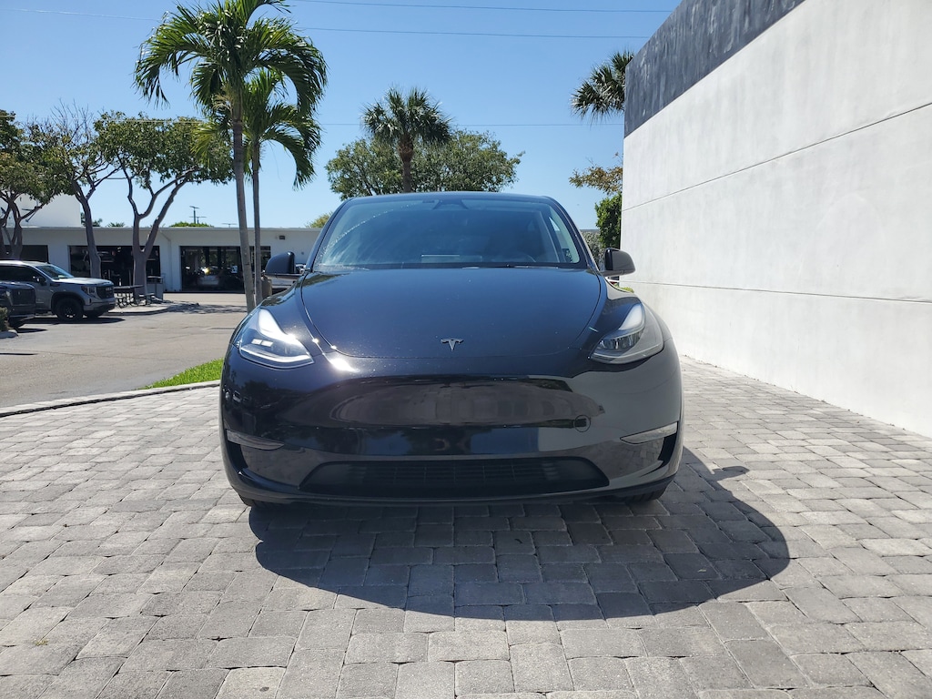 Used 2023 Tesla Model Y Long Range SUV