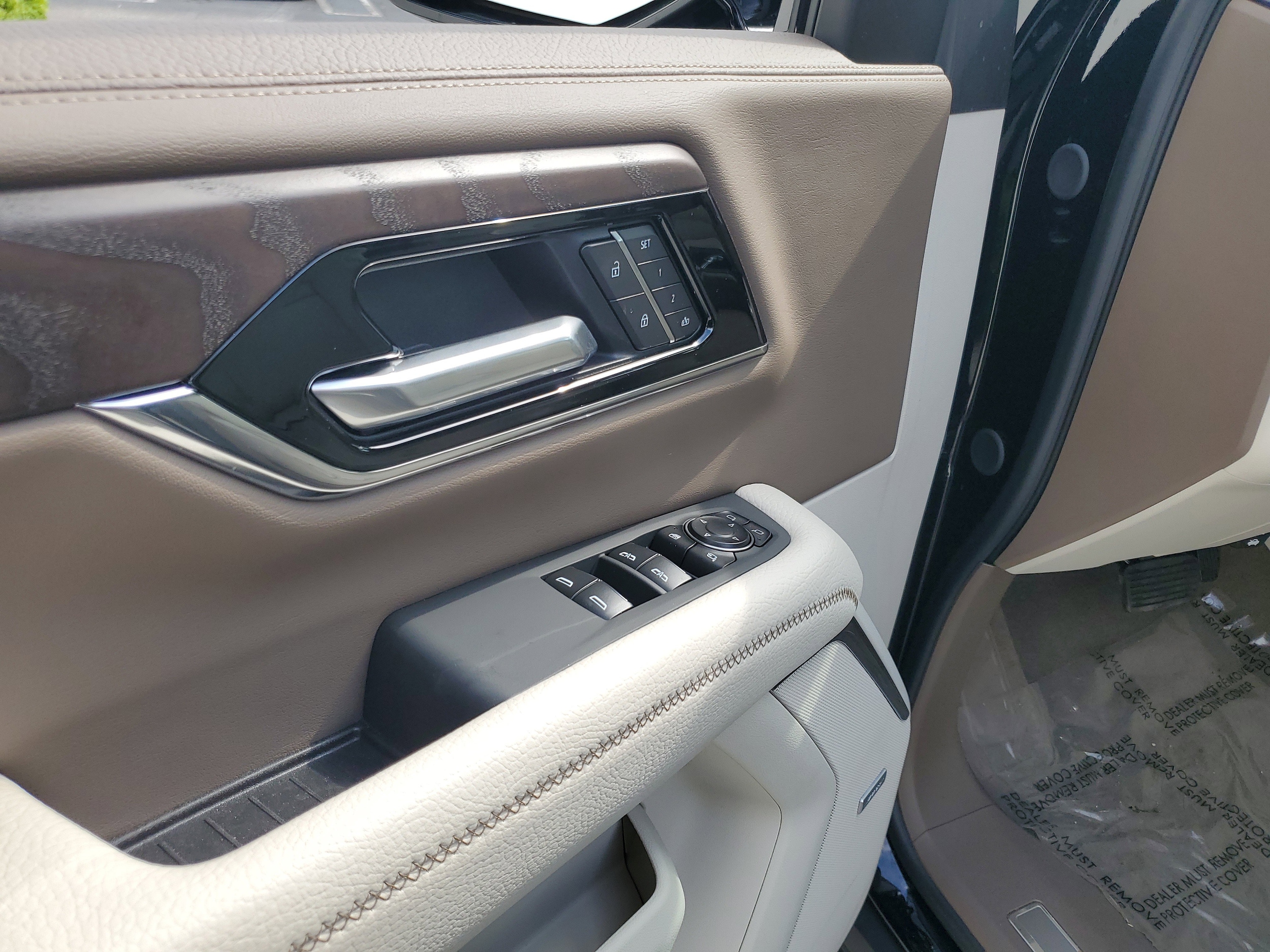 2026 GMC Yukon XL Denali - Photo 21
