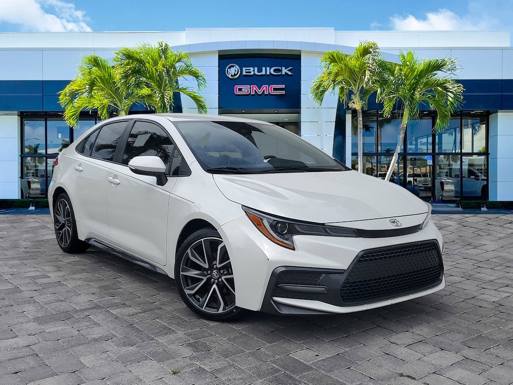 Used 2021 Toyota Corolla SE Sedan