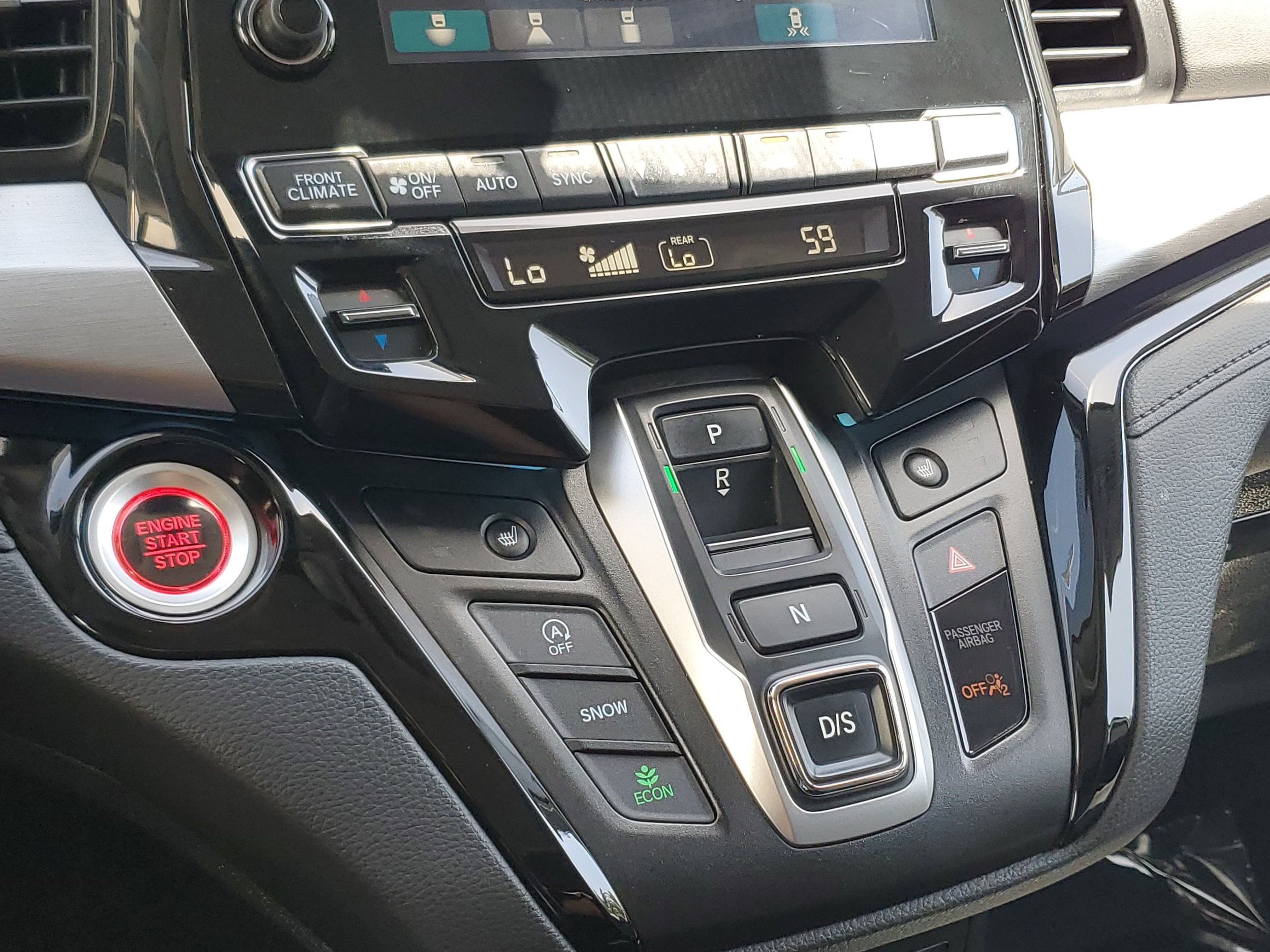 2024 Honda Odyssey Touring - Photo 29