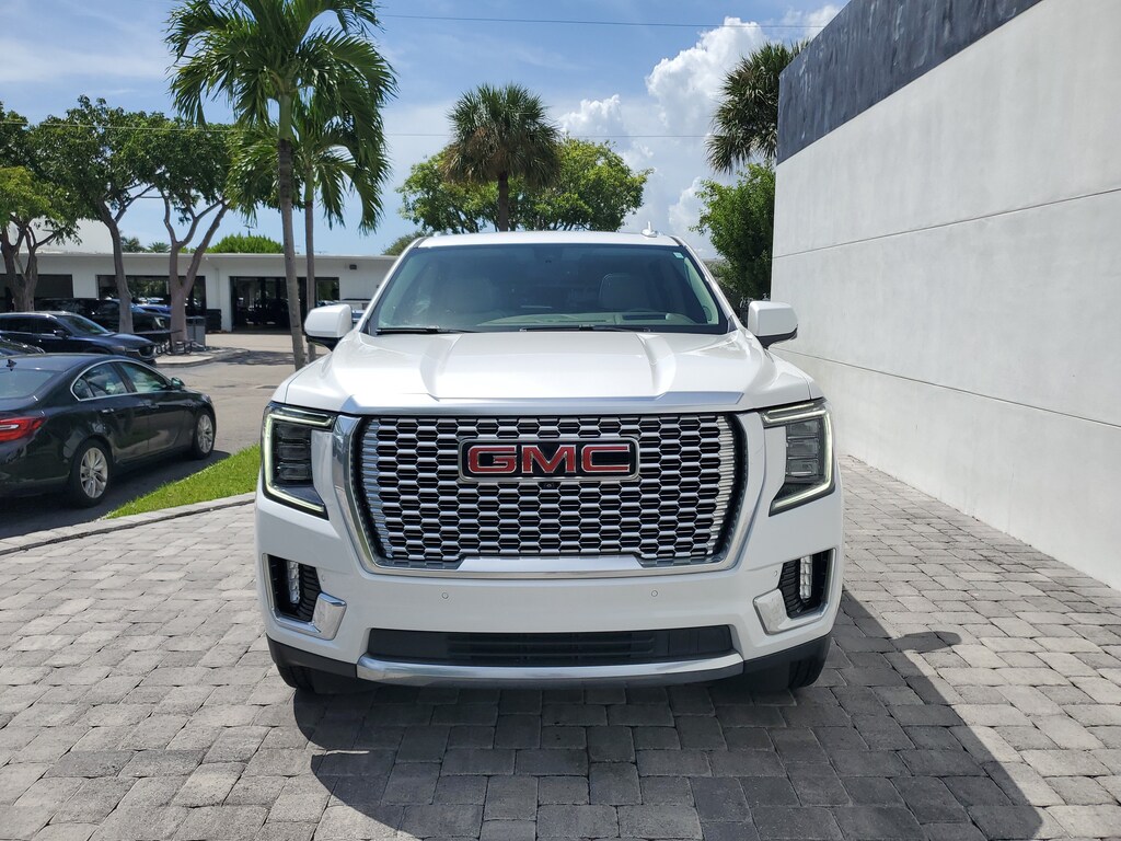 Used 2022 GMC Yukon XL Denali SUV