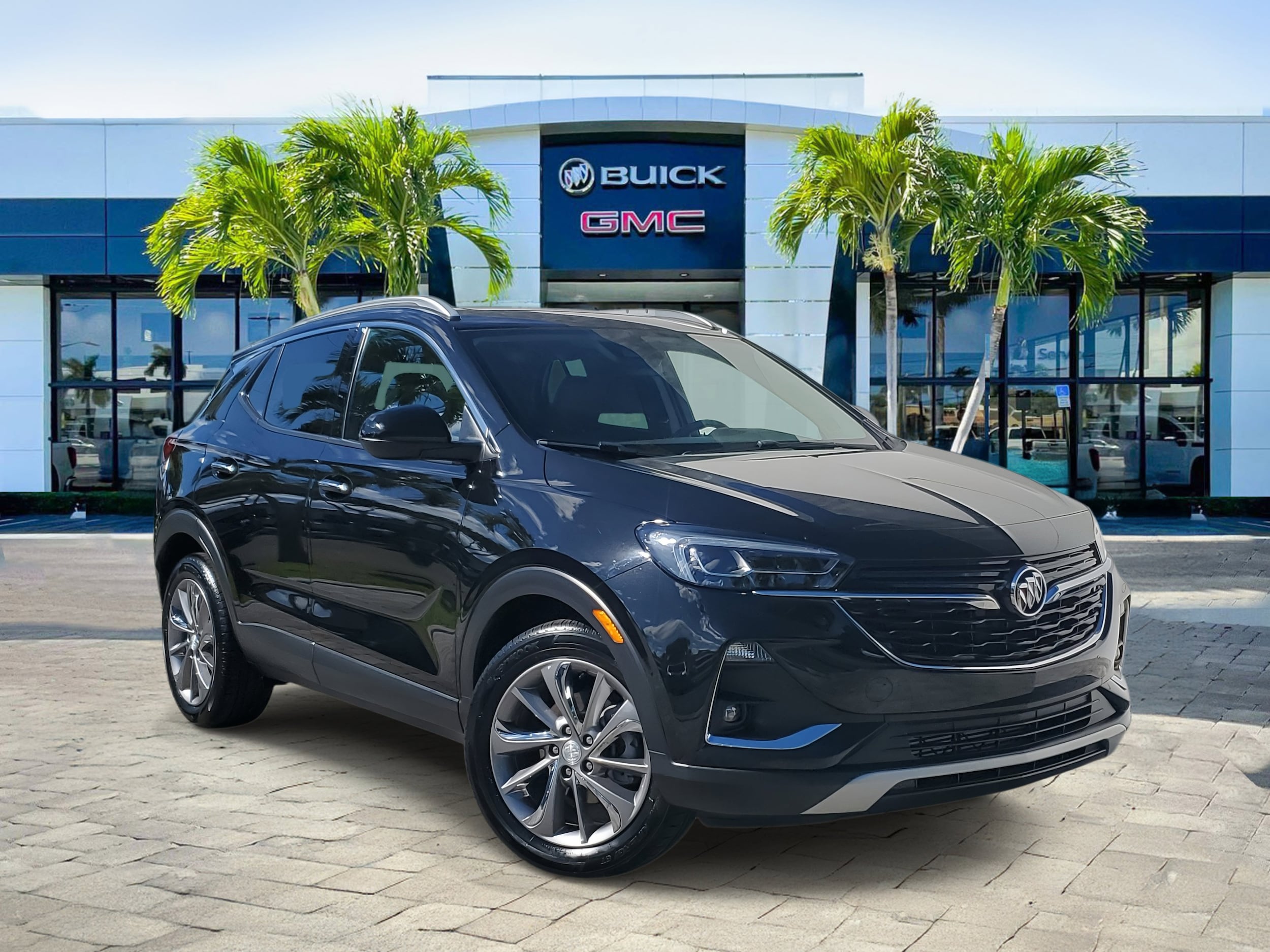 2023 Buick Encore GX Essence's photo