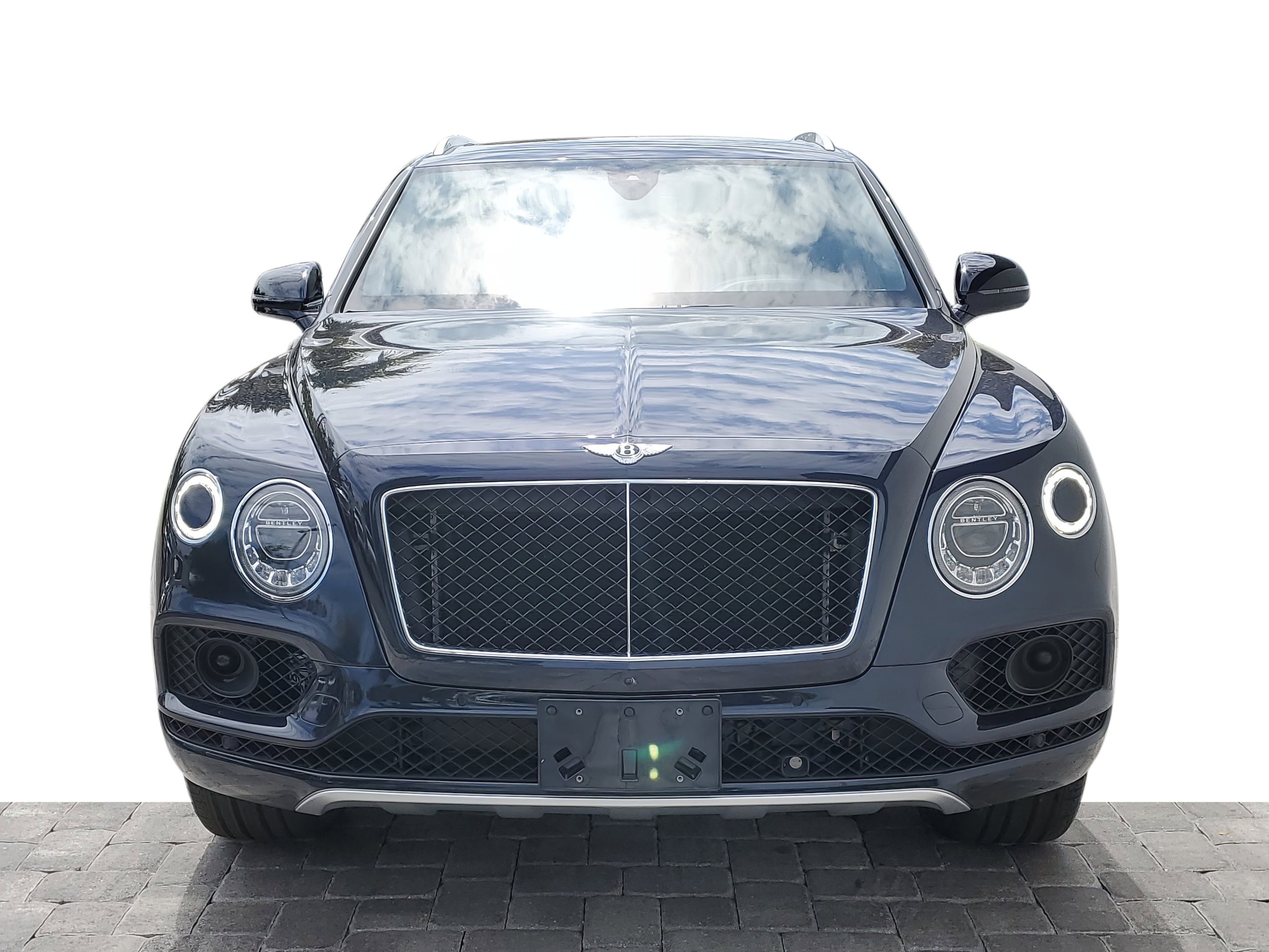Used 2019 Bentley Bentayga Base with VIN SJAAM2ZV4KC024209 for sale in Delray Beach, FL