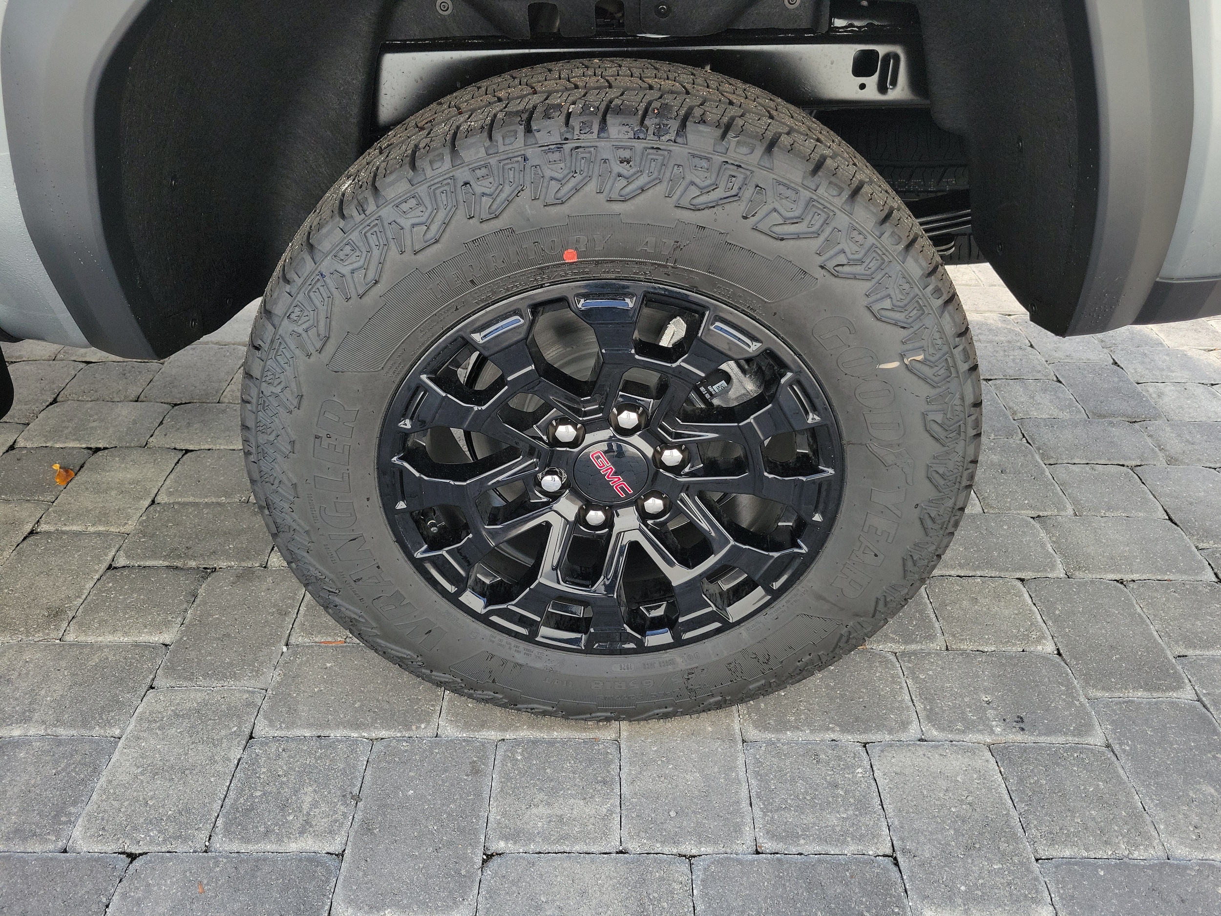 2026 GMC Canyon Elevation - Photo 10