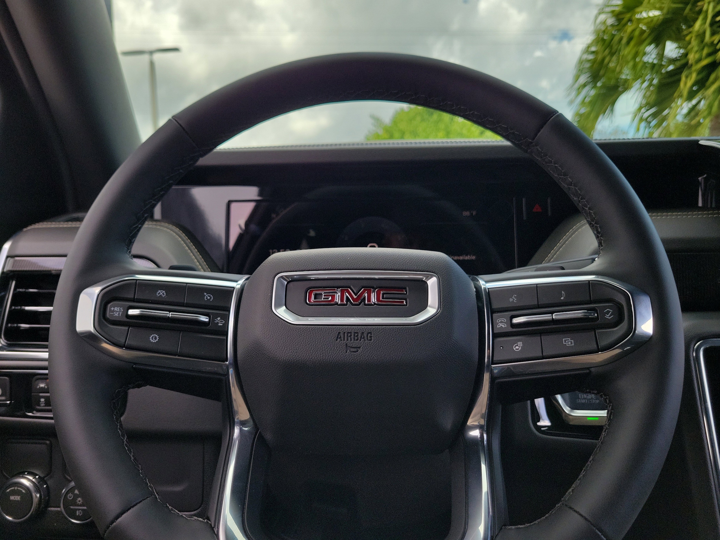 2026 GMC Yukon XL Elevation - Photo 25