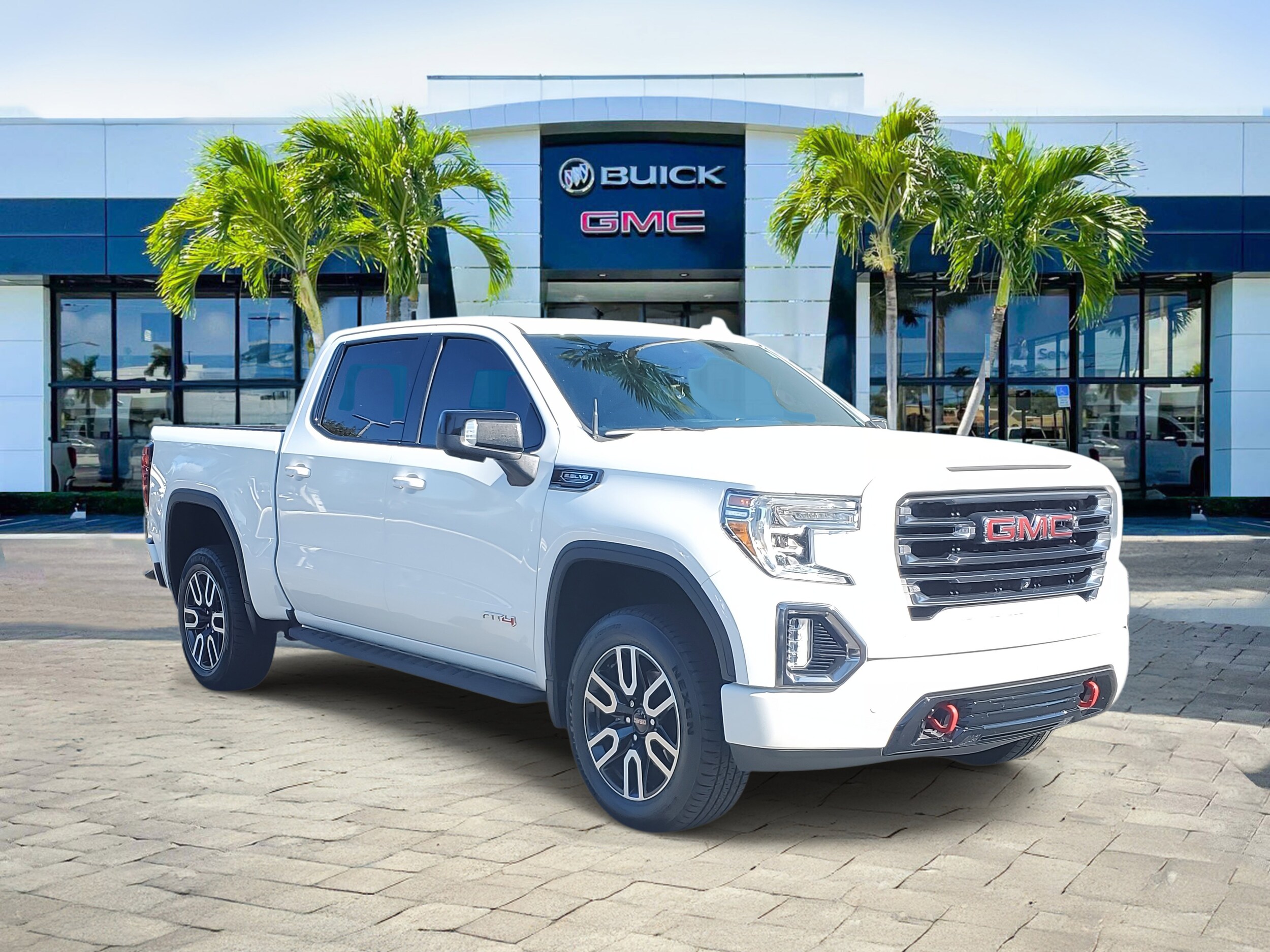 2021 GMC Sierra AT4's photo