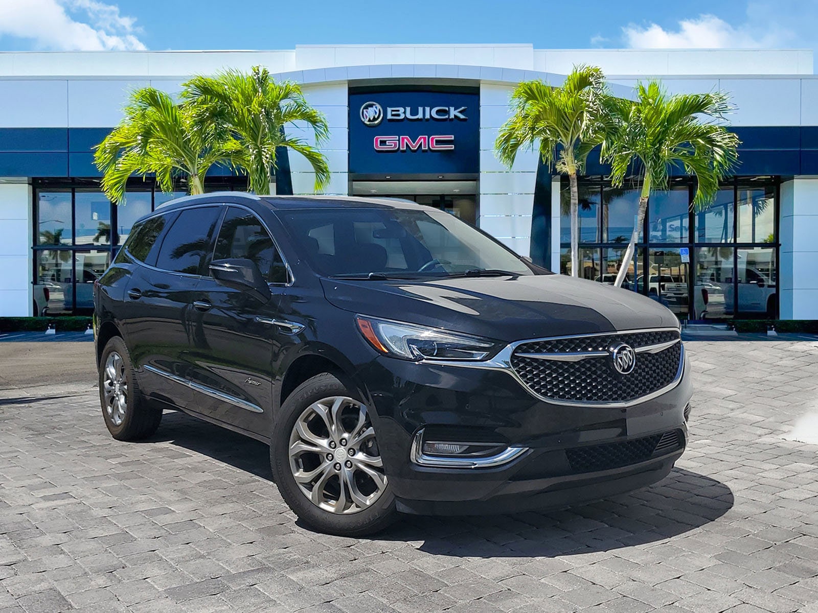 2019 Buick Enclave Avenir's photo