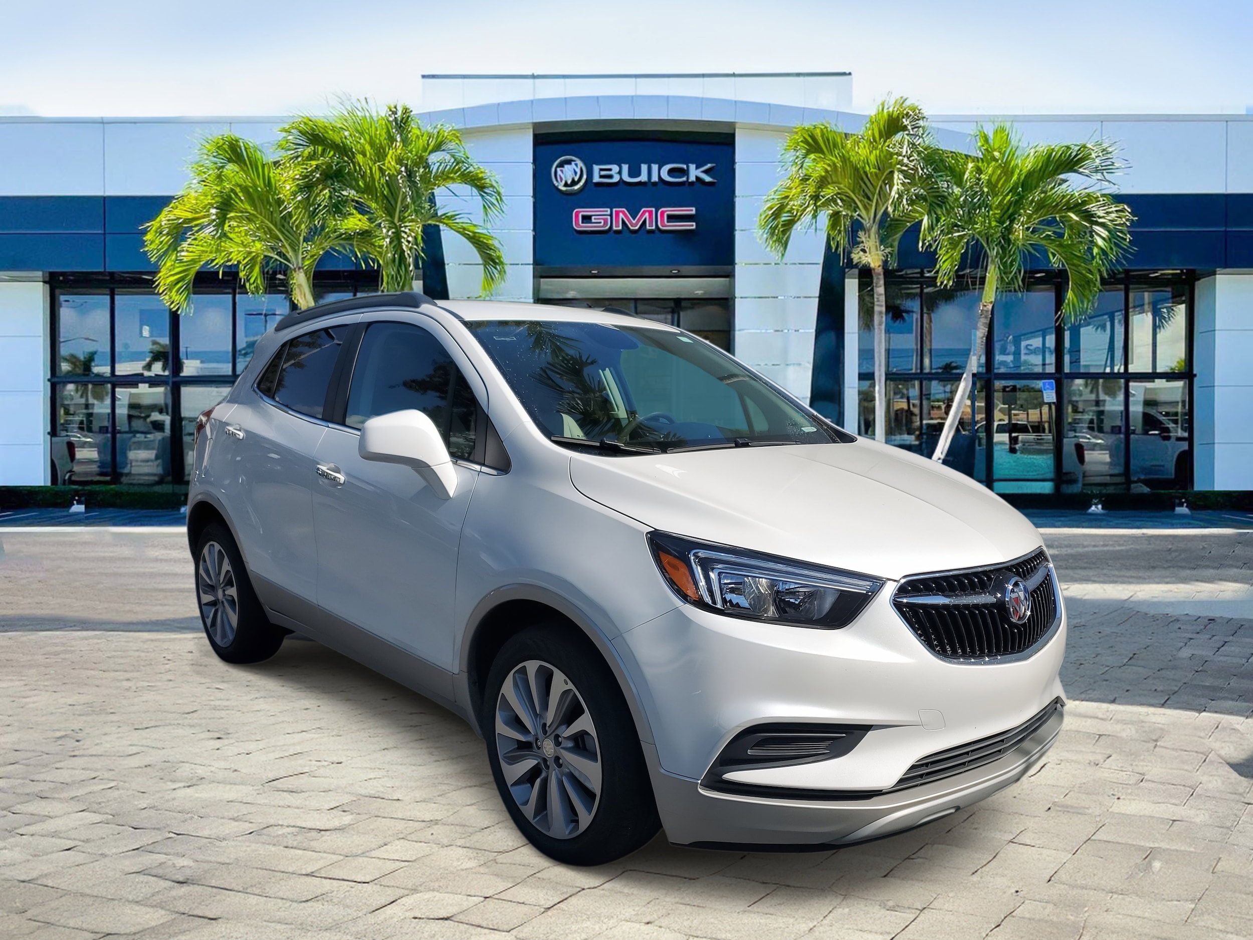 2020 Buick Encore Preferred's photo