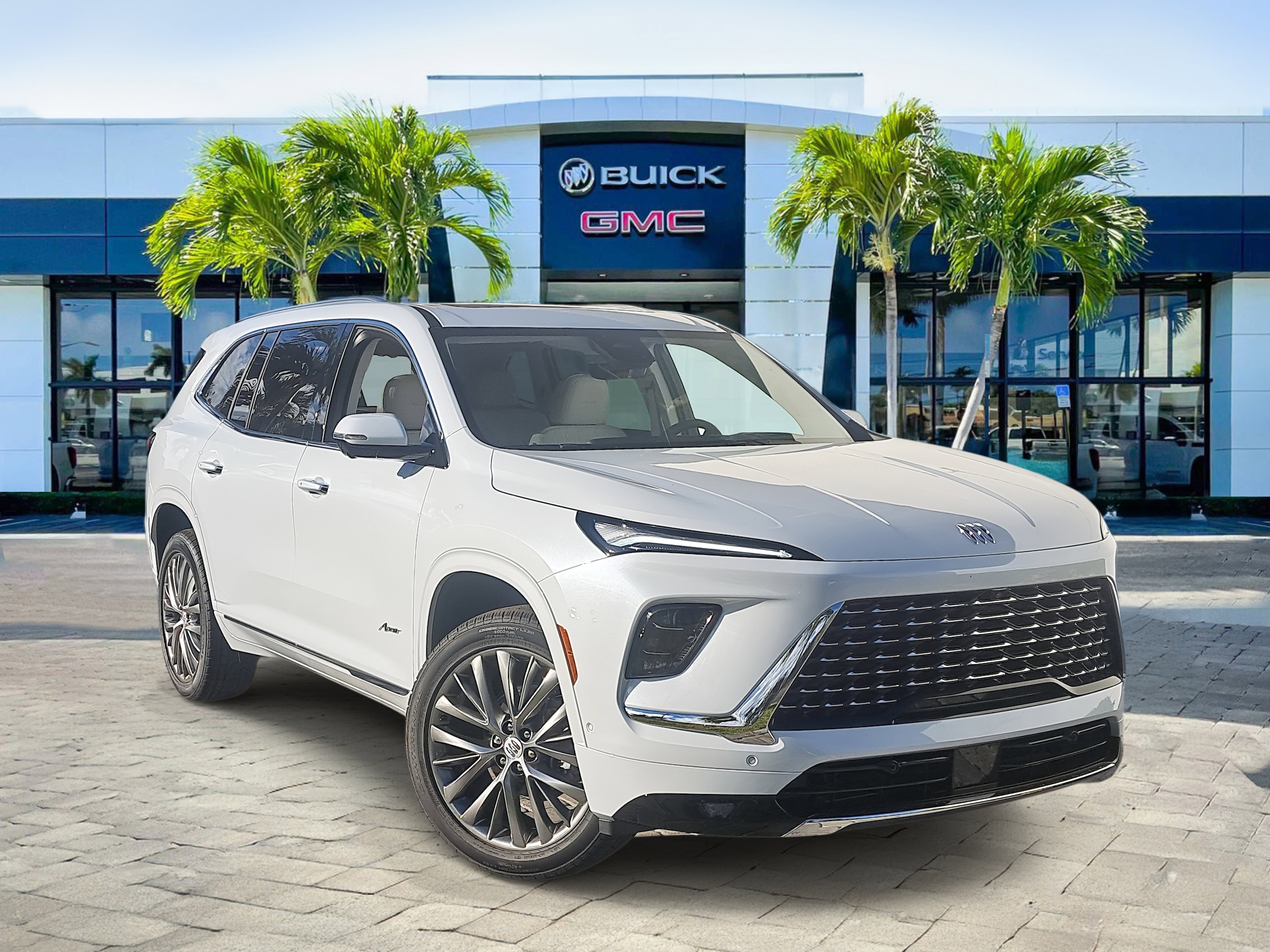 2026 Buick Enclave Avenir's photo