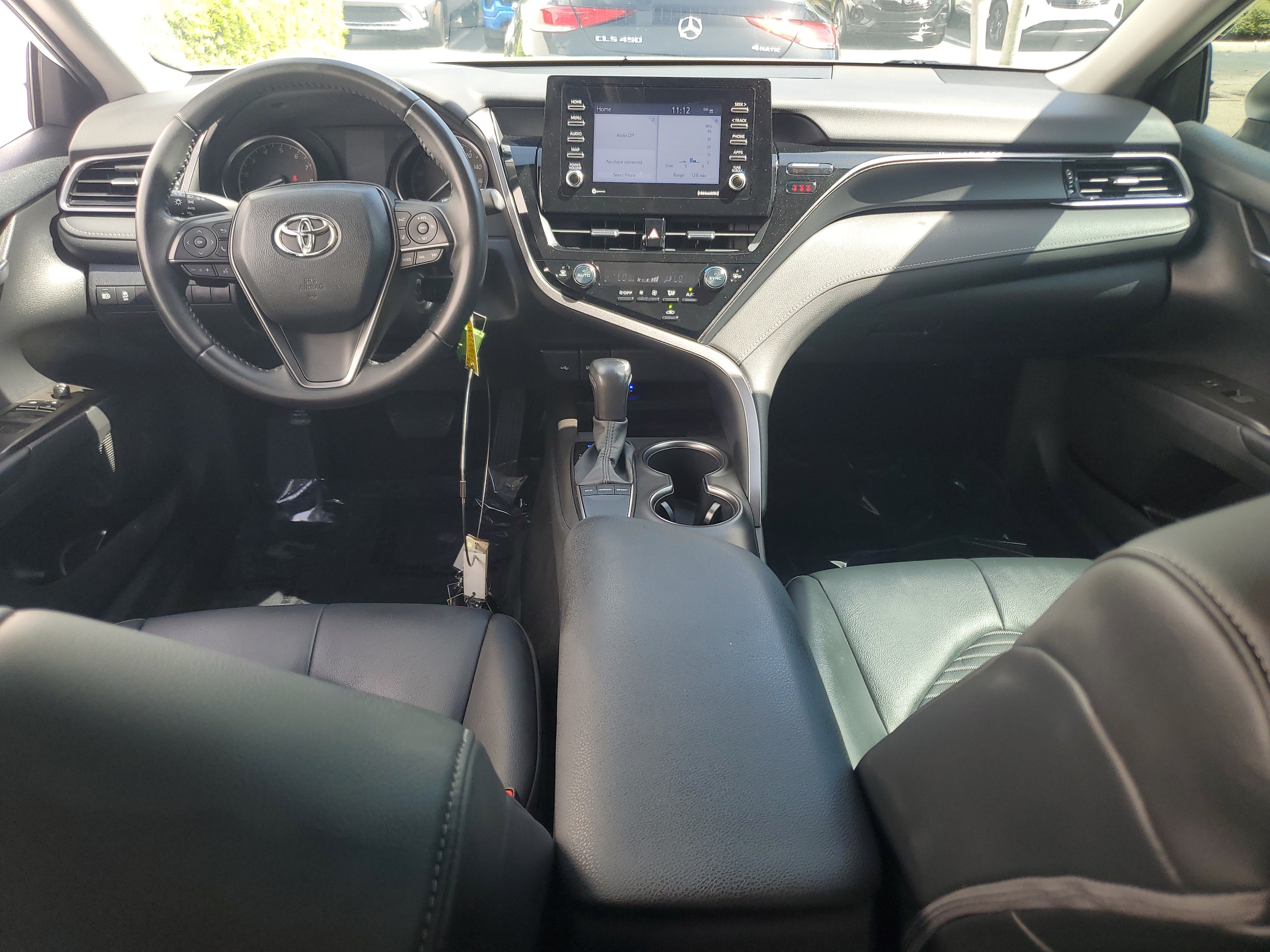 2023 Toyota Camry SE - Photo 14