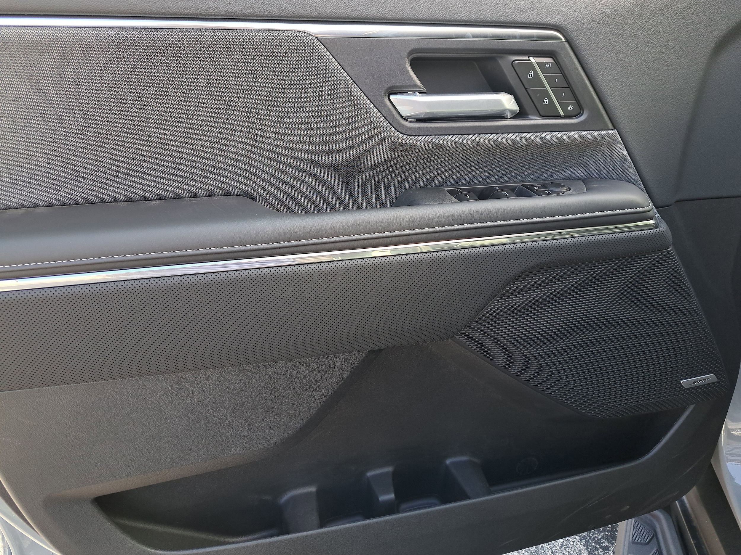 2026 GMC Sierra EV Elevation - Photo 17