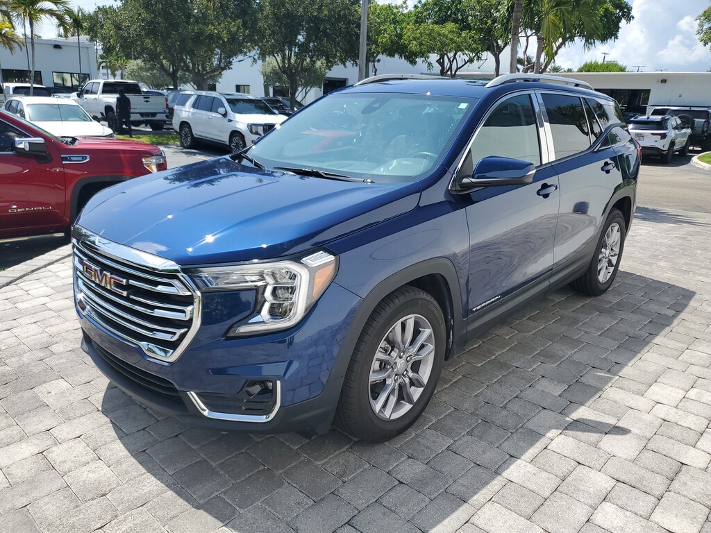 Used 2022 GMC Terrain SLT SUV