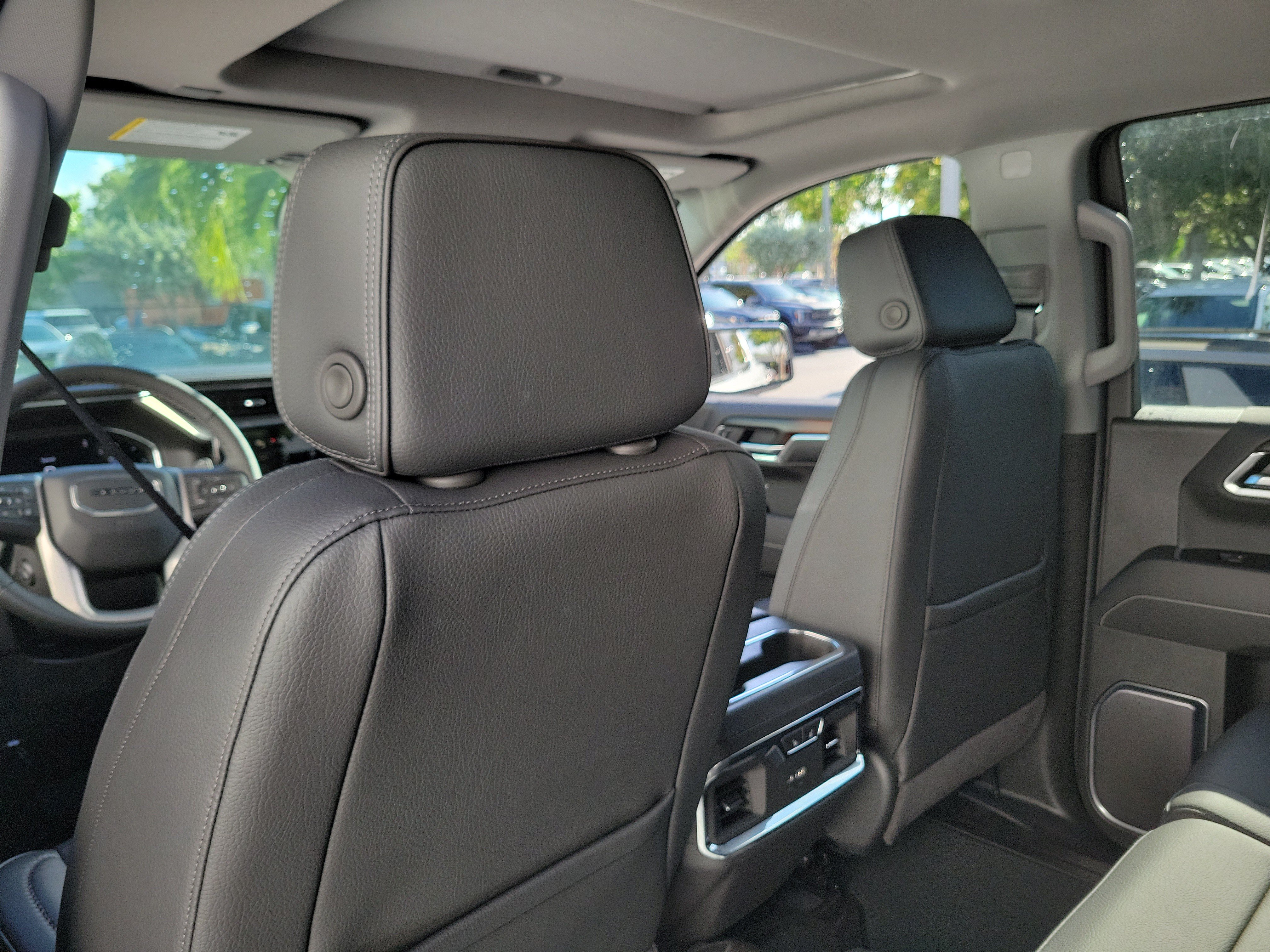 2026 GMC Sierra 1500 Denali - Photo 14