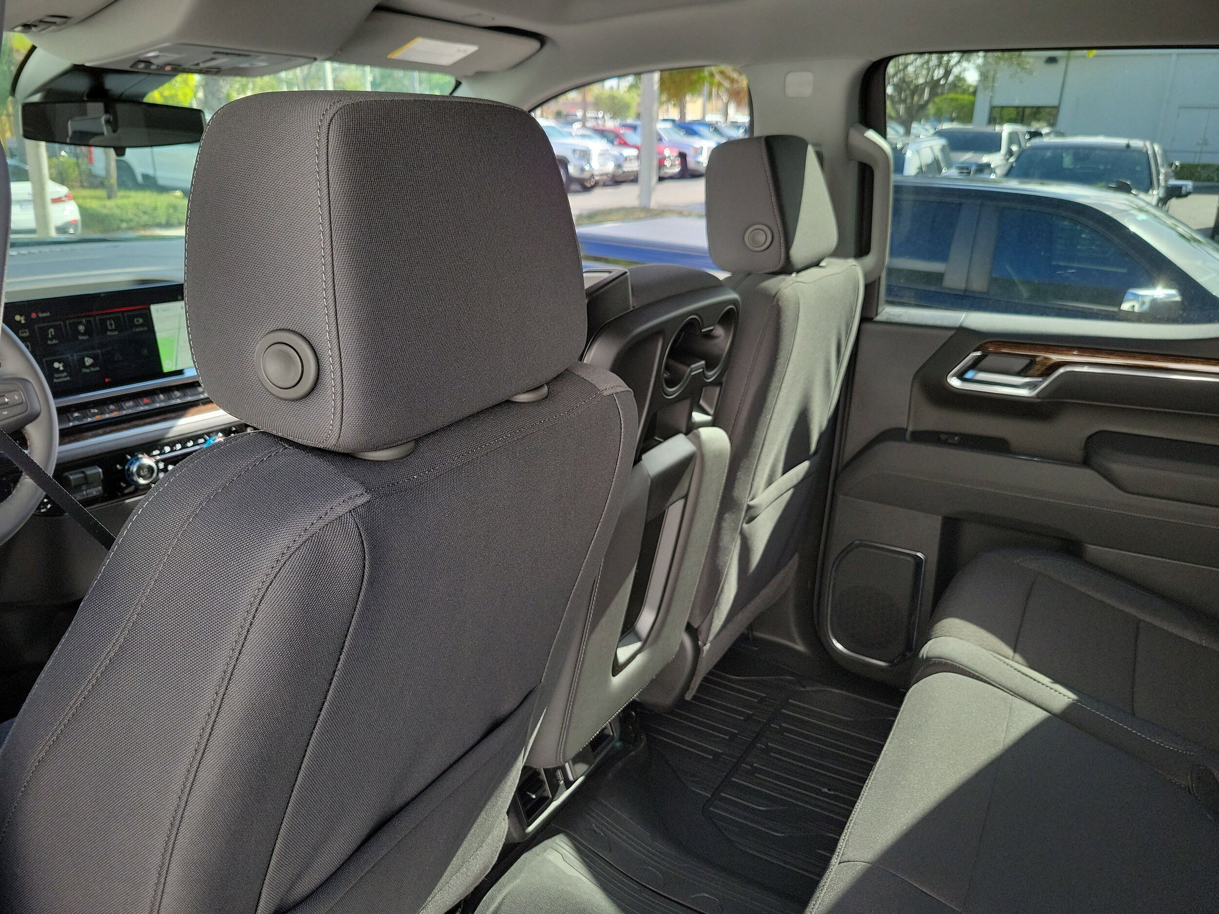 2026 GMC Sierra 1500 SLE - Photo 14