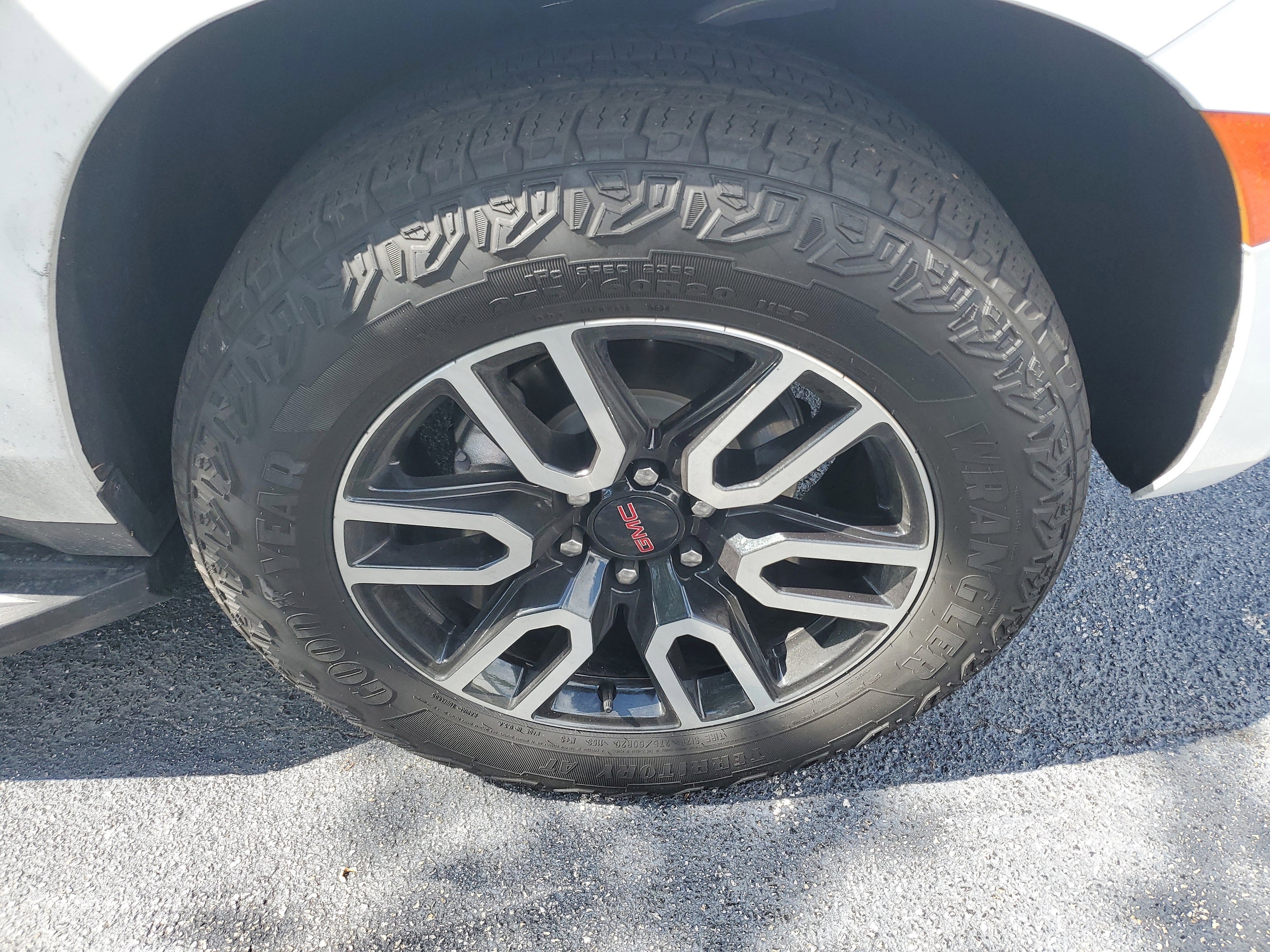 Used 2024 GMC Yukon AT4 with VIN 1GKS2CKDXRR134922 for sale in Delray Beach, FL