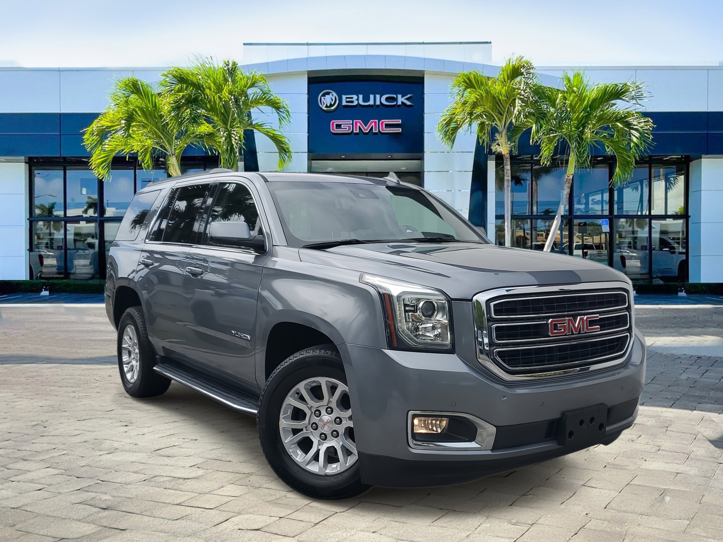 2020 GMC Yukon SLT's photo