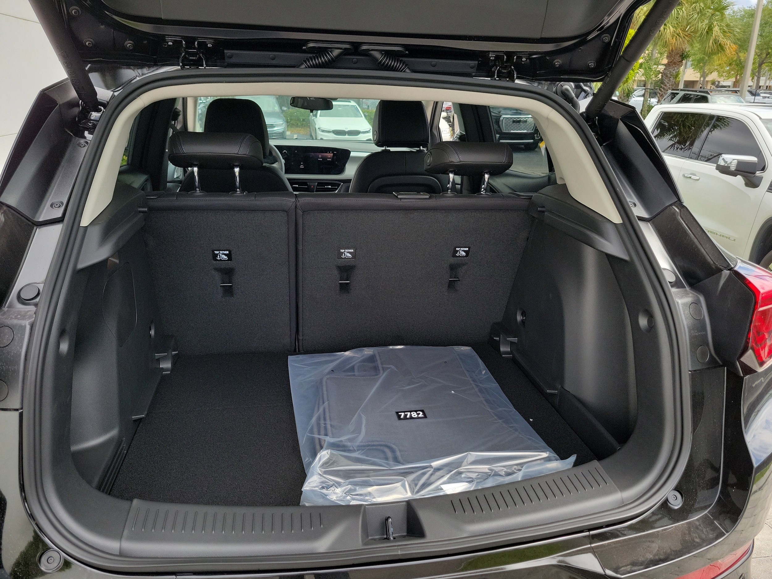 2026 Buick Encore GX Sport Touring - Photo 8