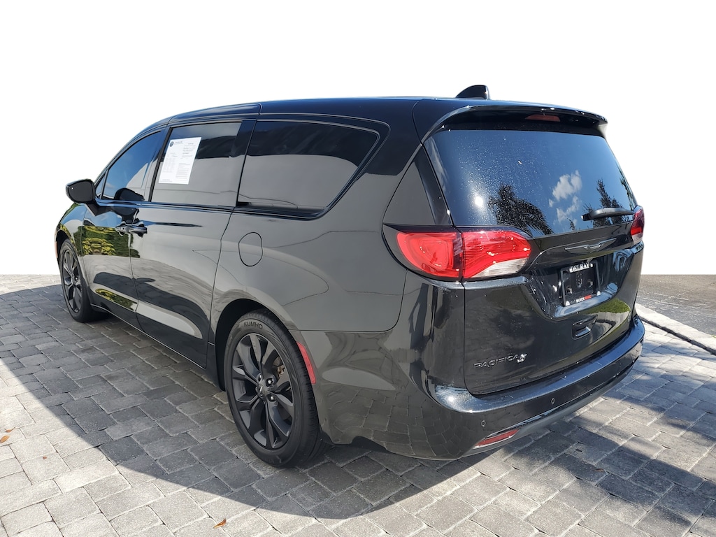 Used 2020 Chrysler Pacifica Touring Van Passenger Van