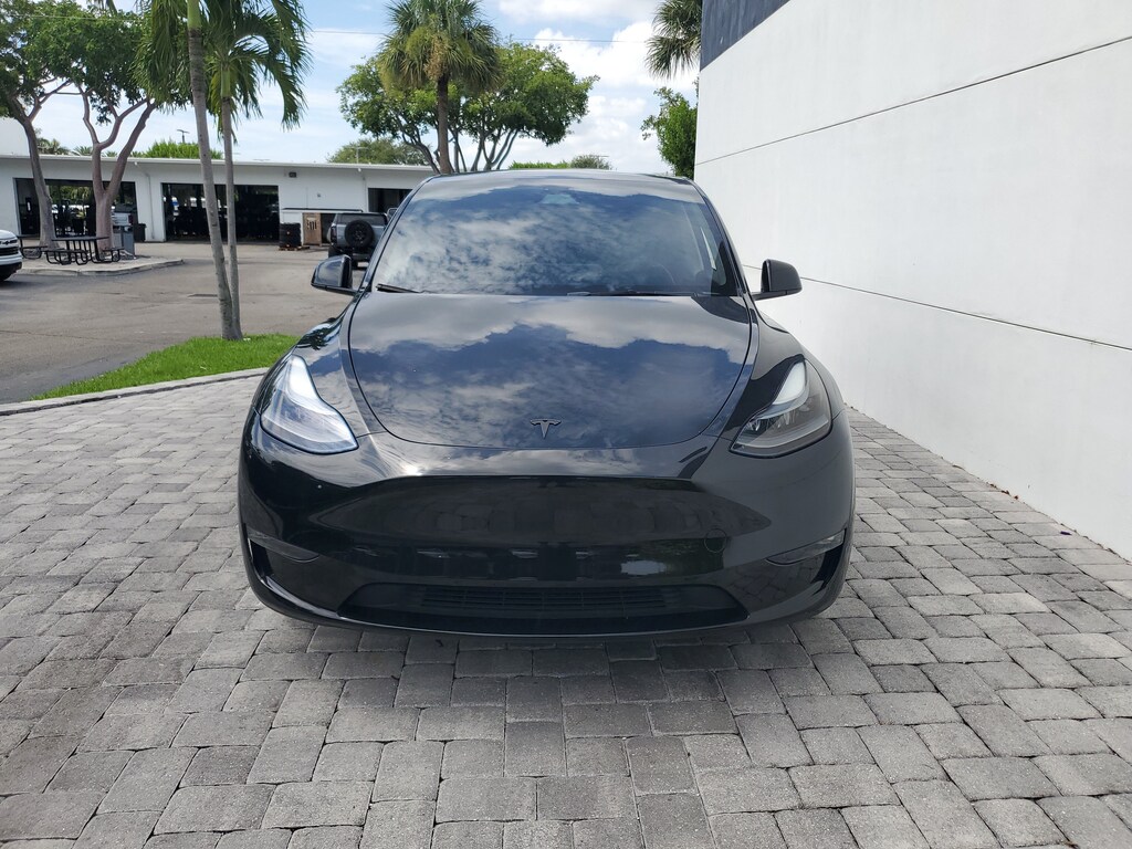 Used 2024 Tesla Model Y Performance SUV