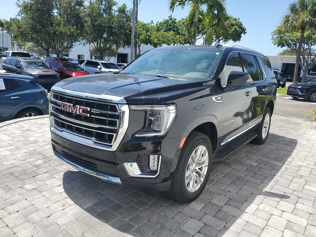 Used 2024 GMC Yukon SLT SUV