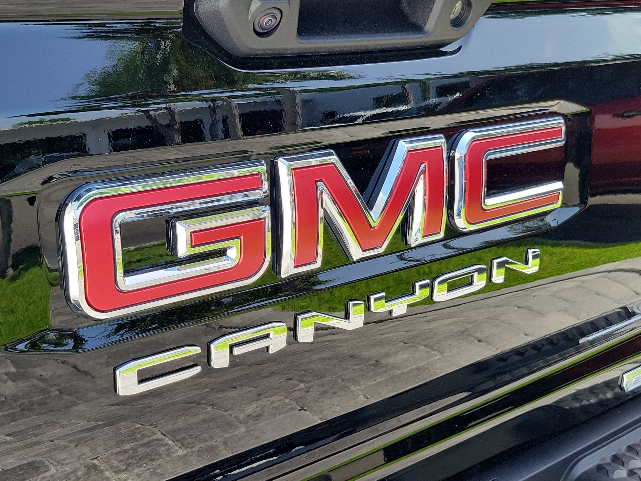2026 GMC Canyon Elevation - Photo 8