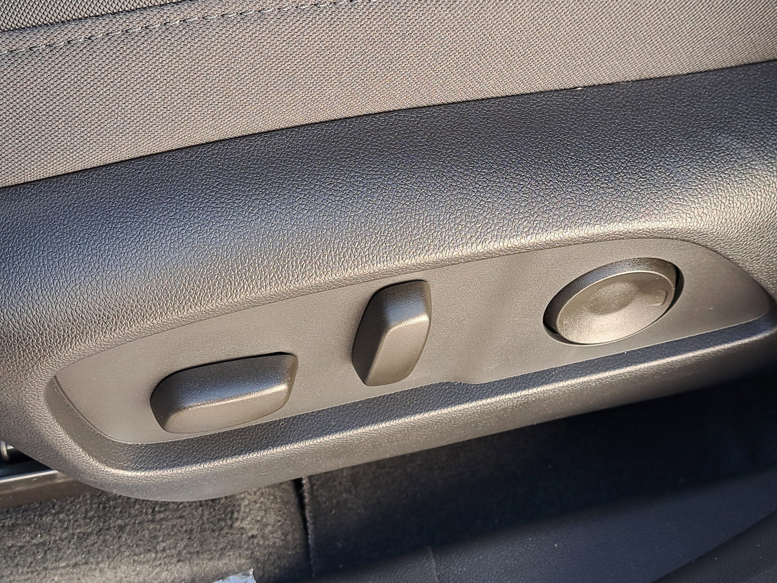 2026 GMC Terrain AT4 - Photo 24