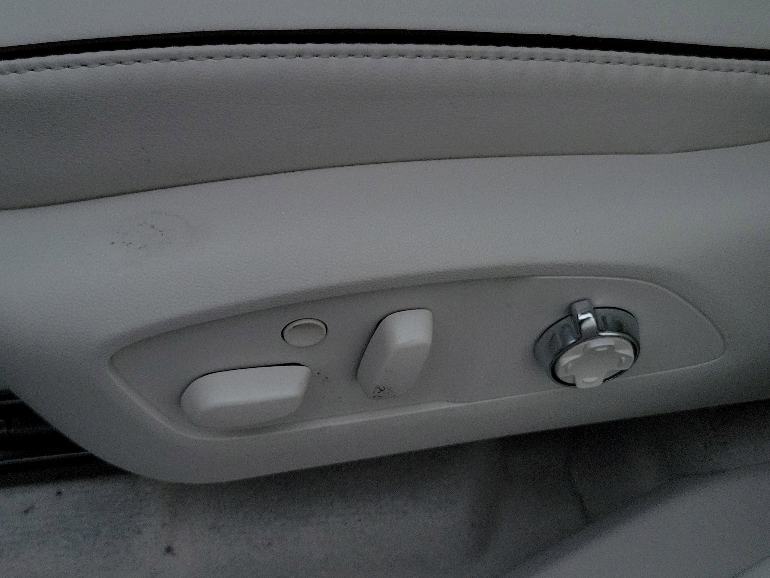 2026 Buick Enclave Avenir - Photo 24