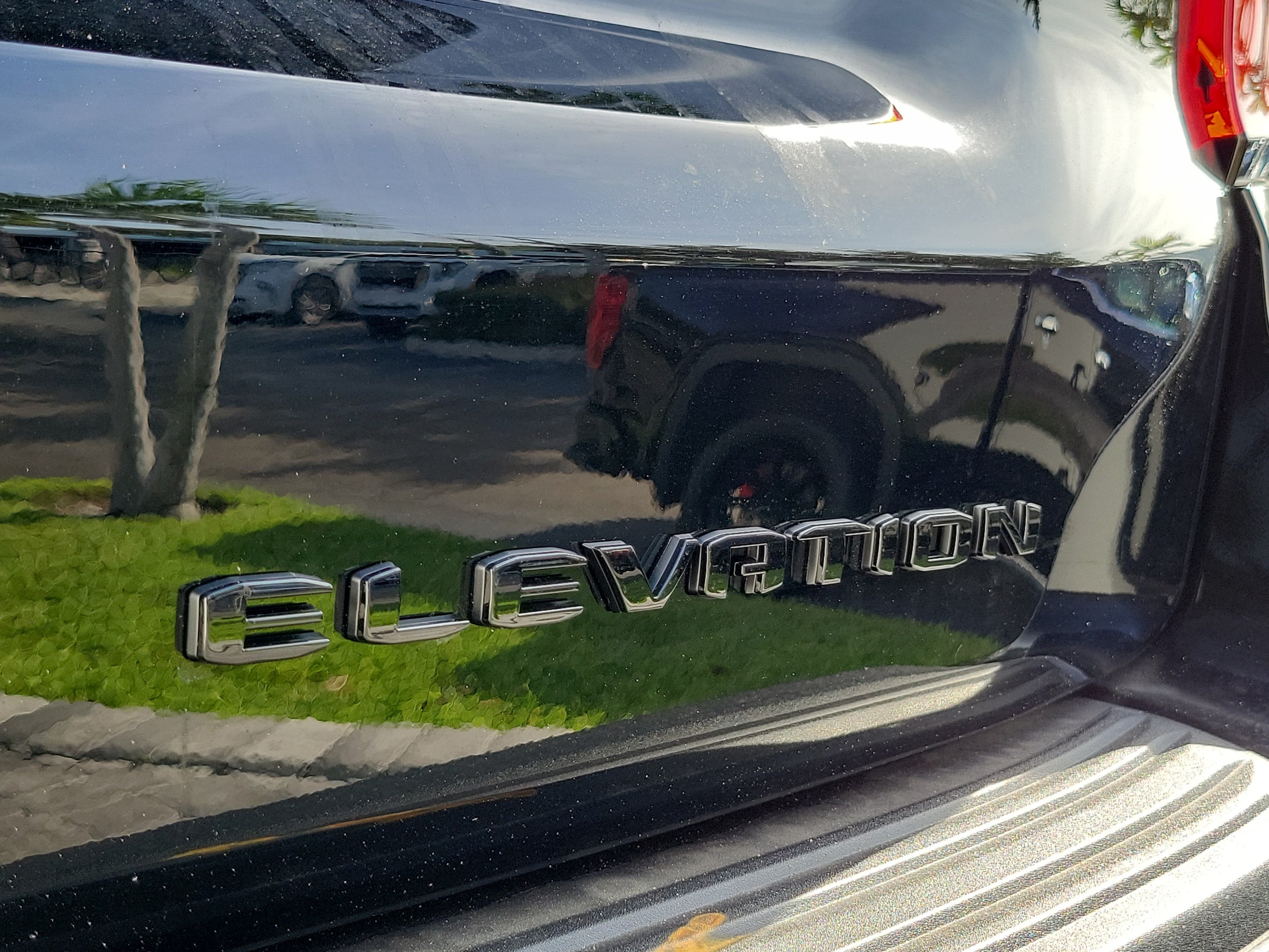 2026 GMC Yukon Elevation - Photo 8