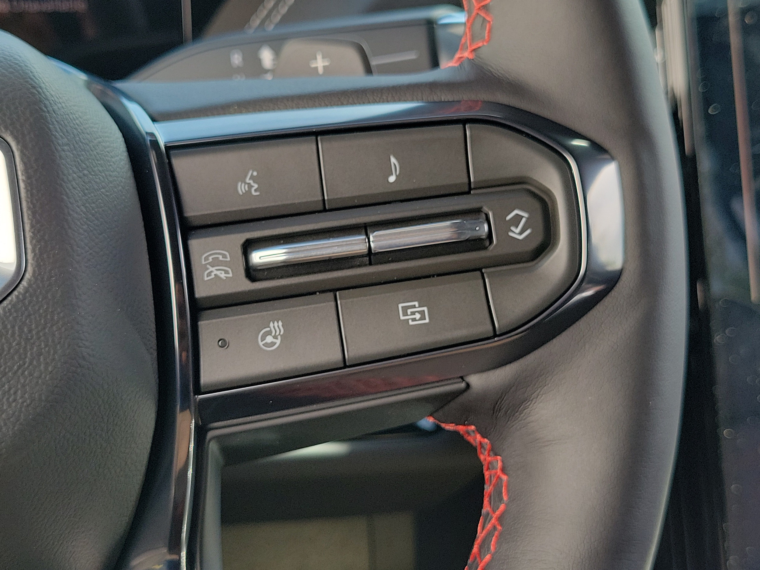 2026 GMC Yukon XL AT4 Ultimate - Photo 27