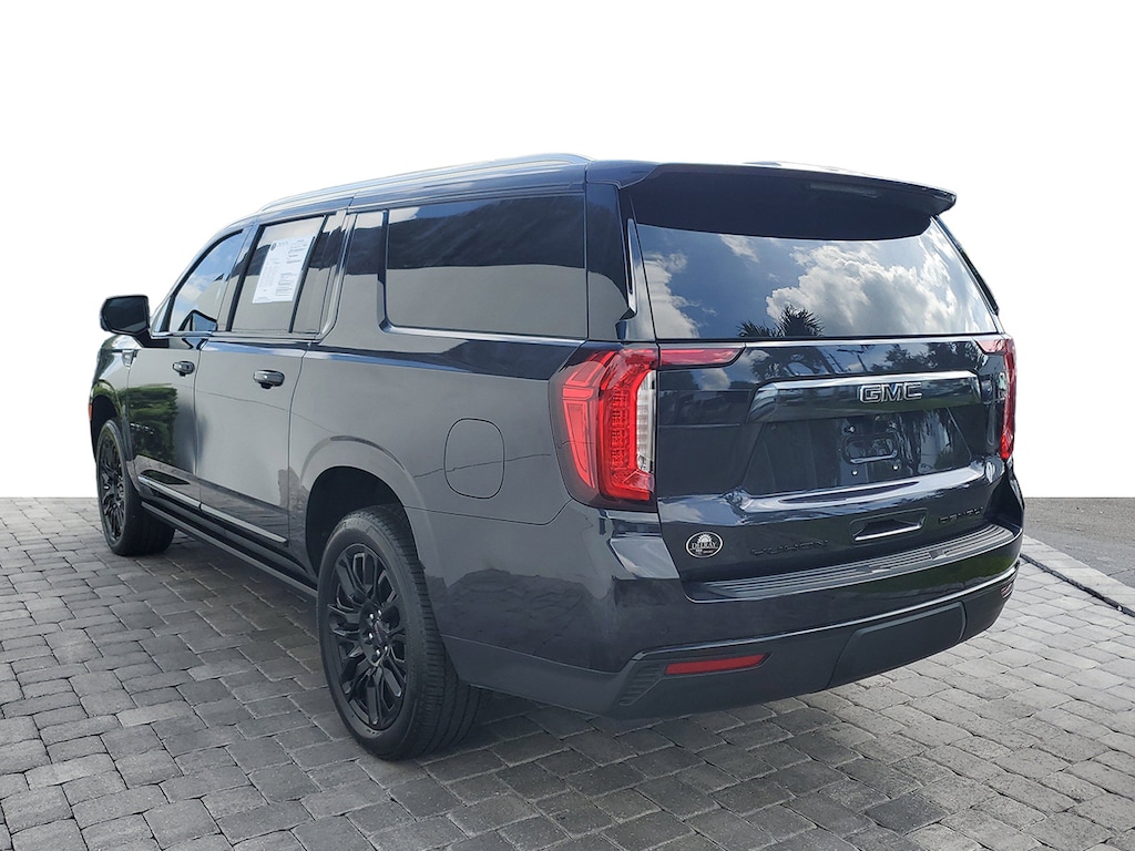 Used 2023 GMC Yukon XL Denali Ultimate SUV