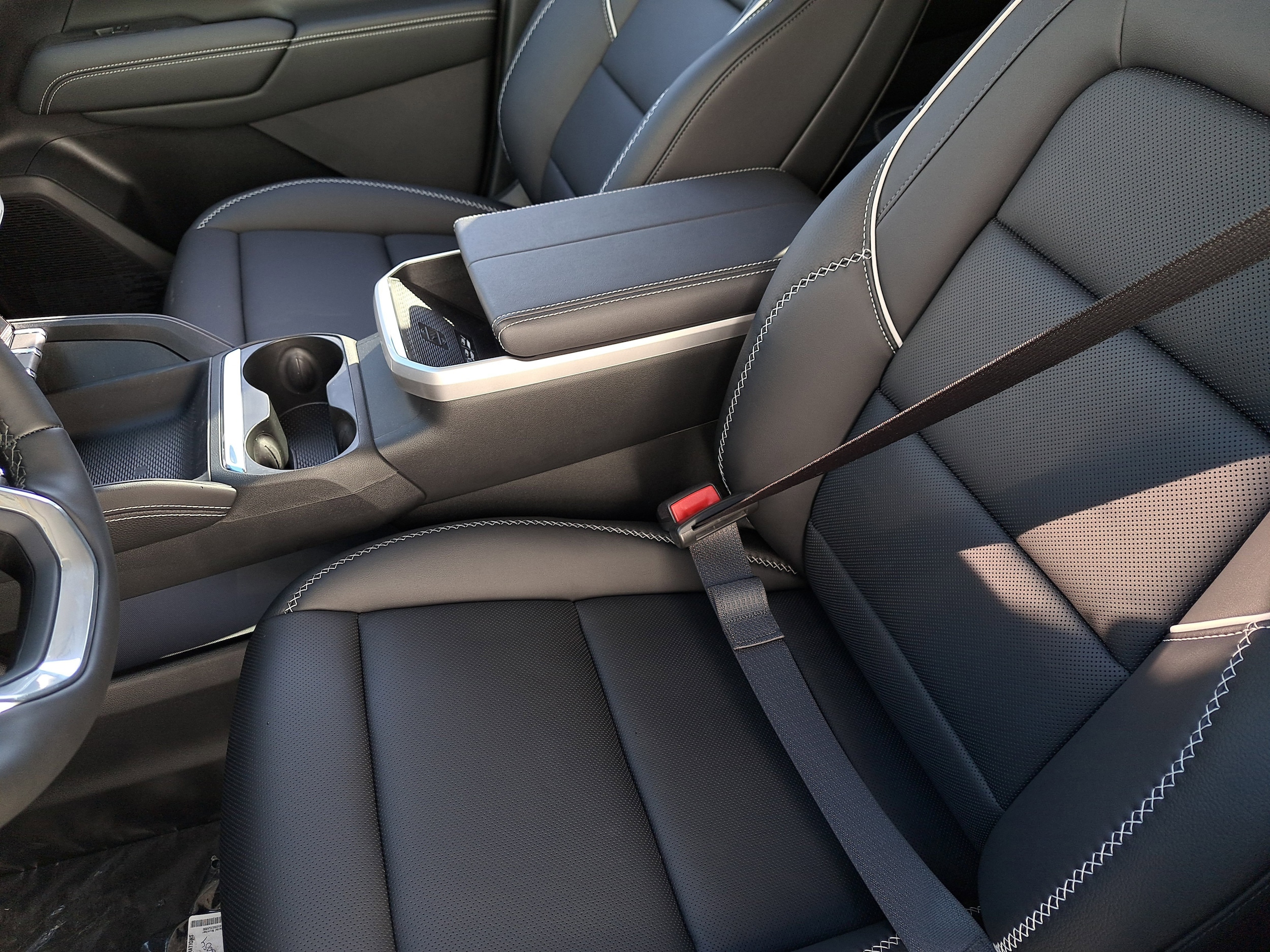 2026 GMC Terrain Denali - Photo 23