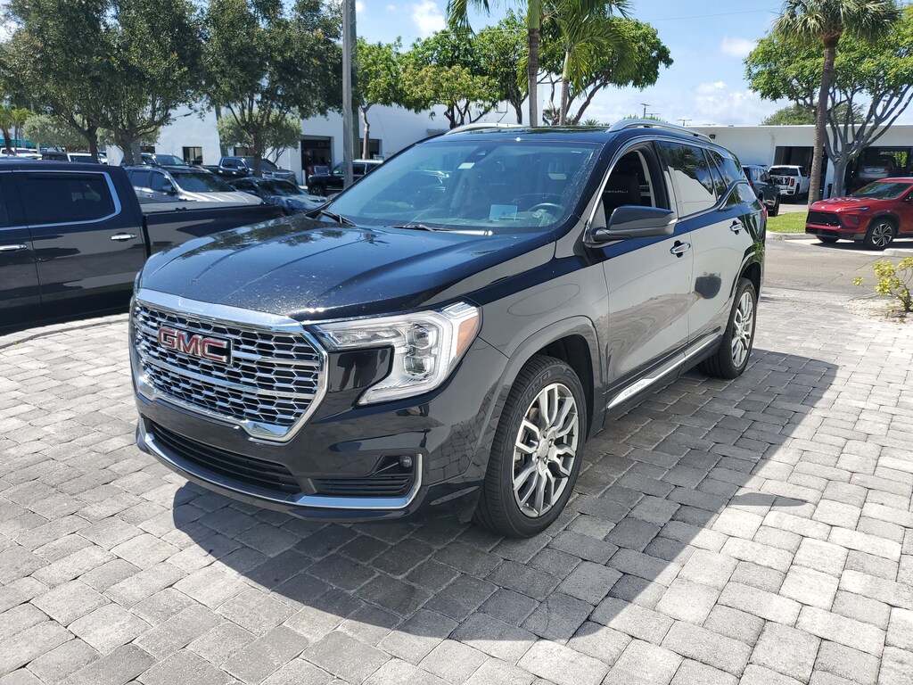 Used 2023 GMC Terrain Denali SUV