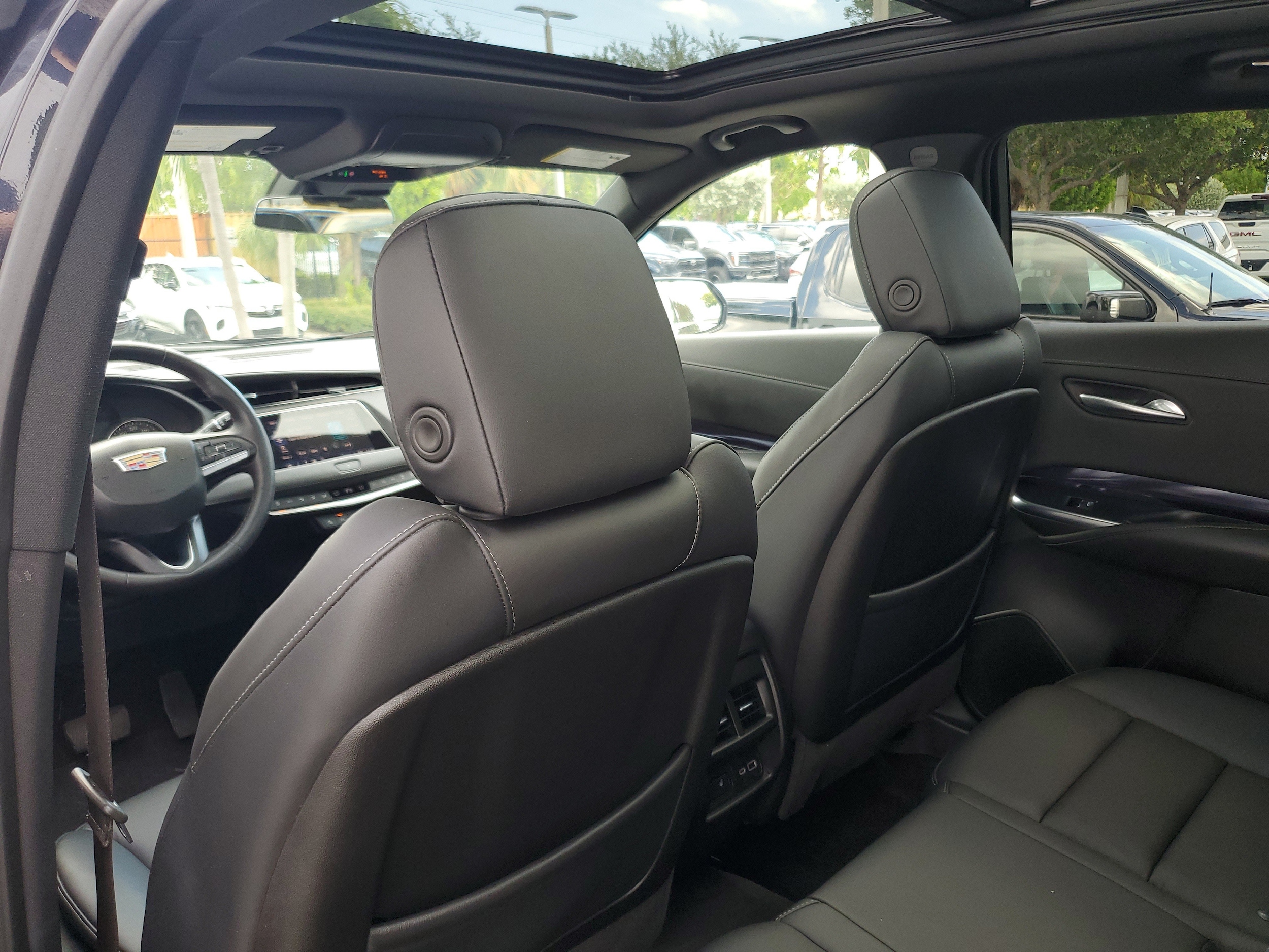 2023 Cadillac XT4 Luxury - Photo 14