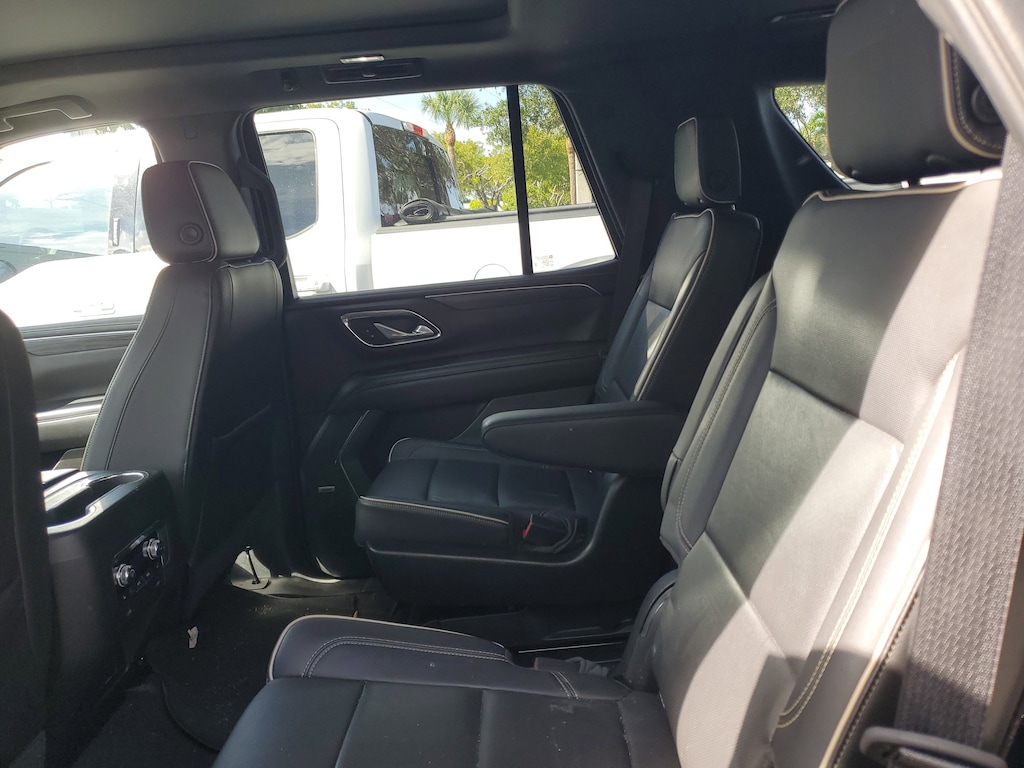 Used 2021 GMC Yukon SLT SUV