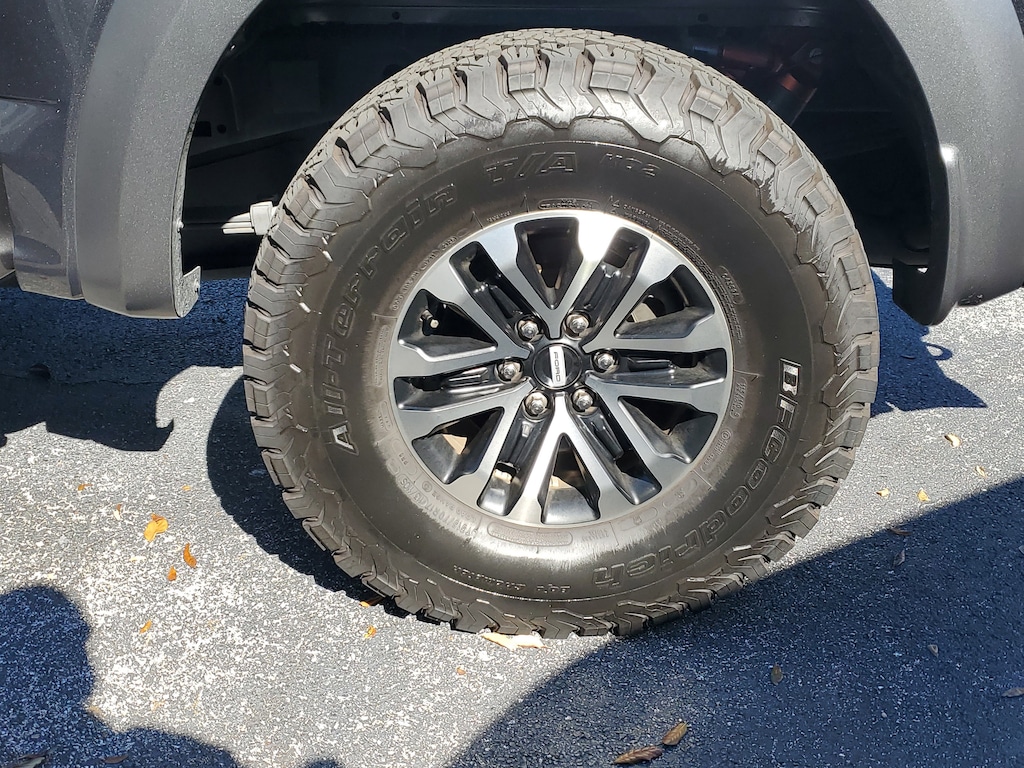 Used 2019 Ford F-150 Raptor Truck SuperCrew Cab