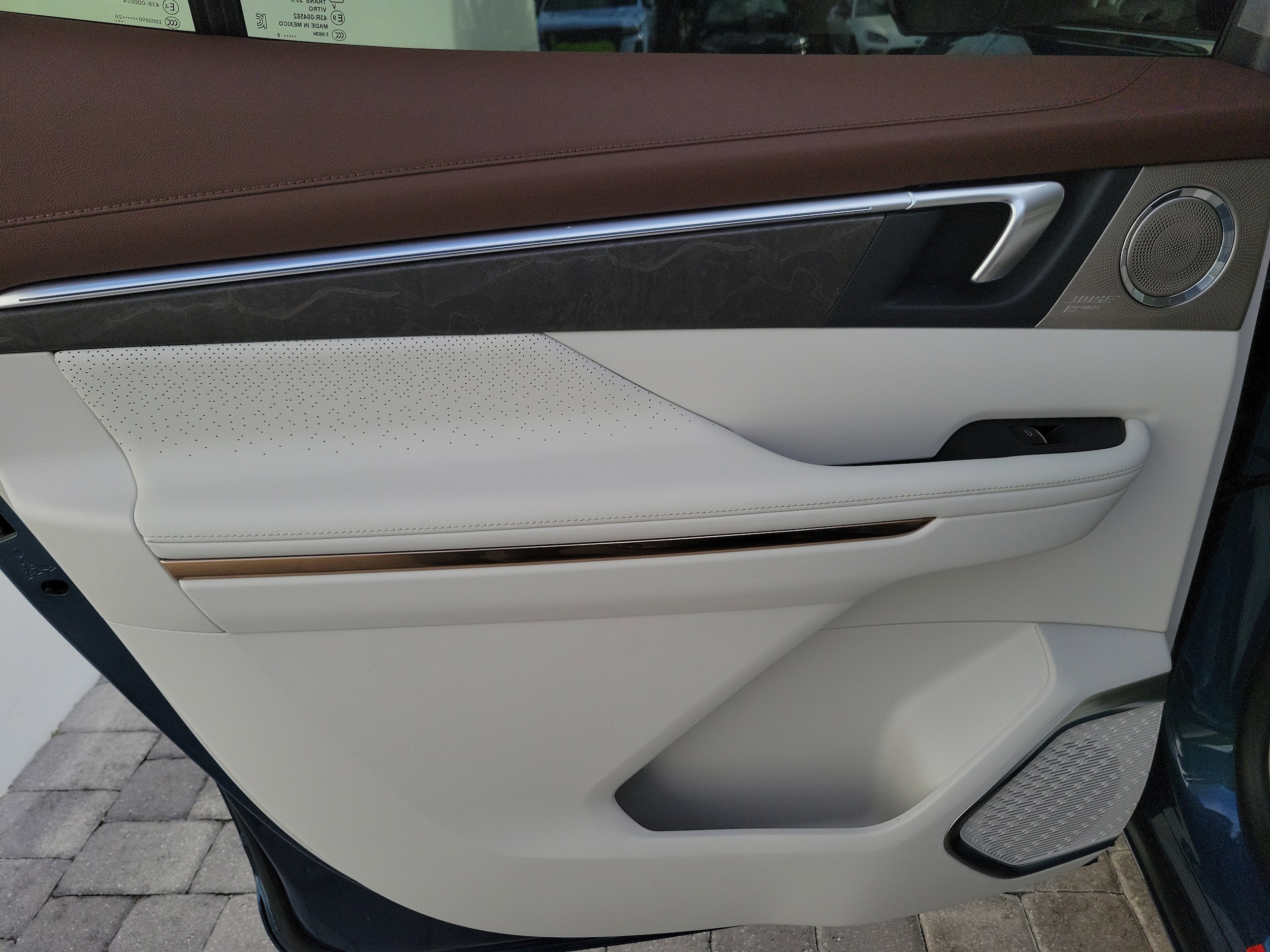 2026 Buick Enclave Avenir - Photo 12