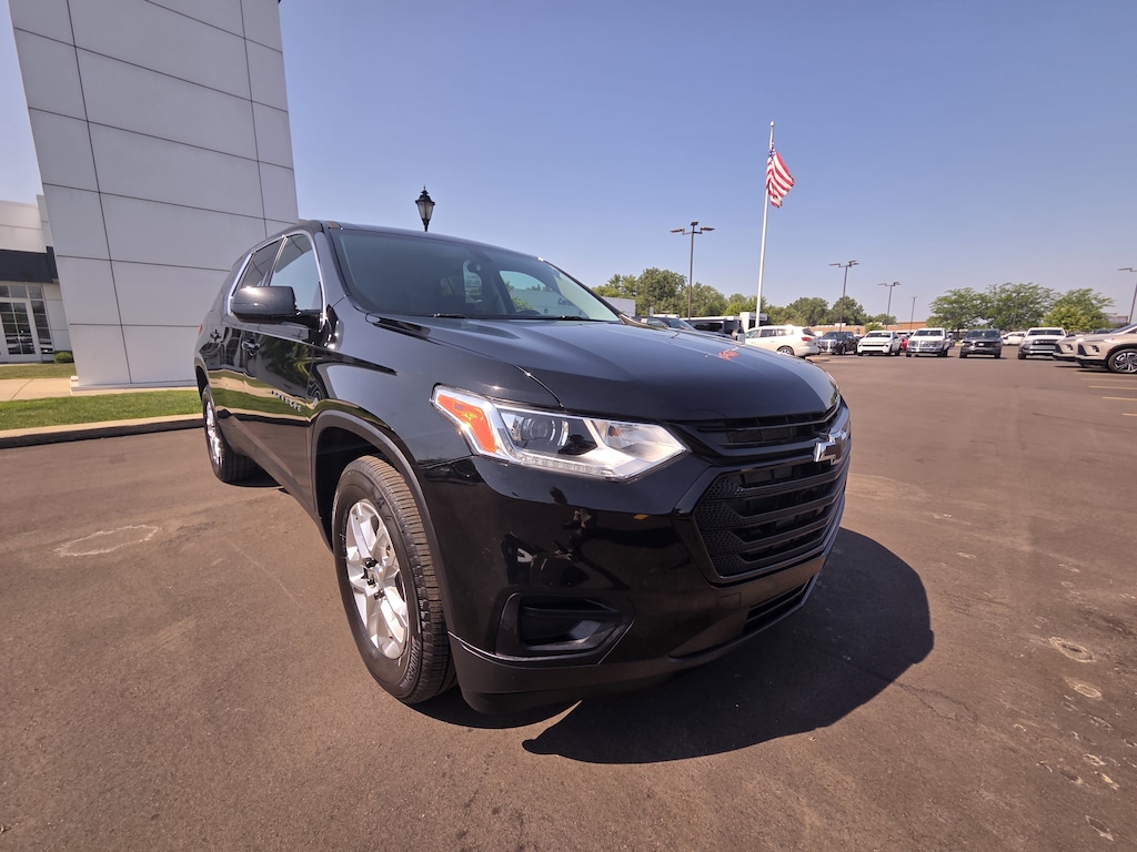 Used 2020 Chevrolet Traverse LS SUV